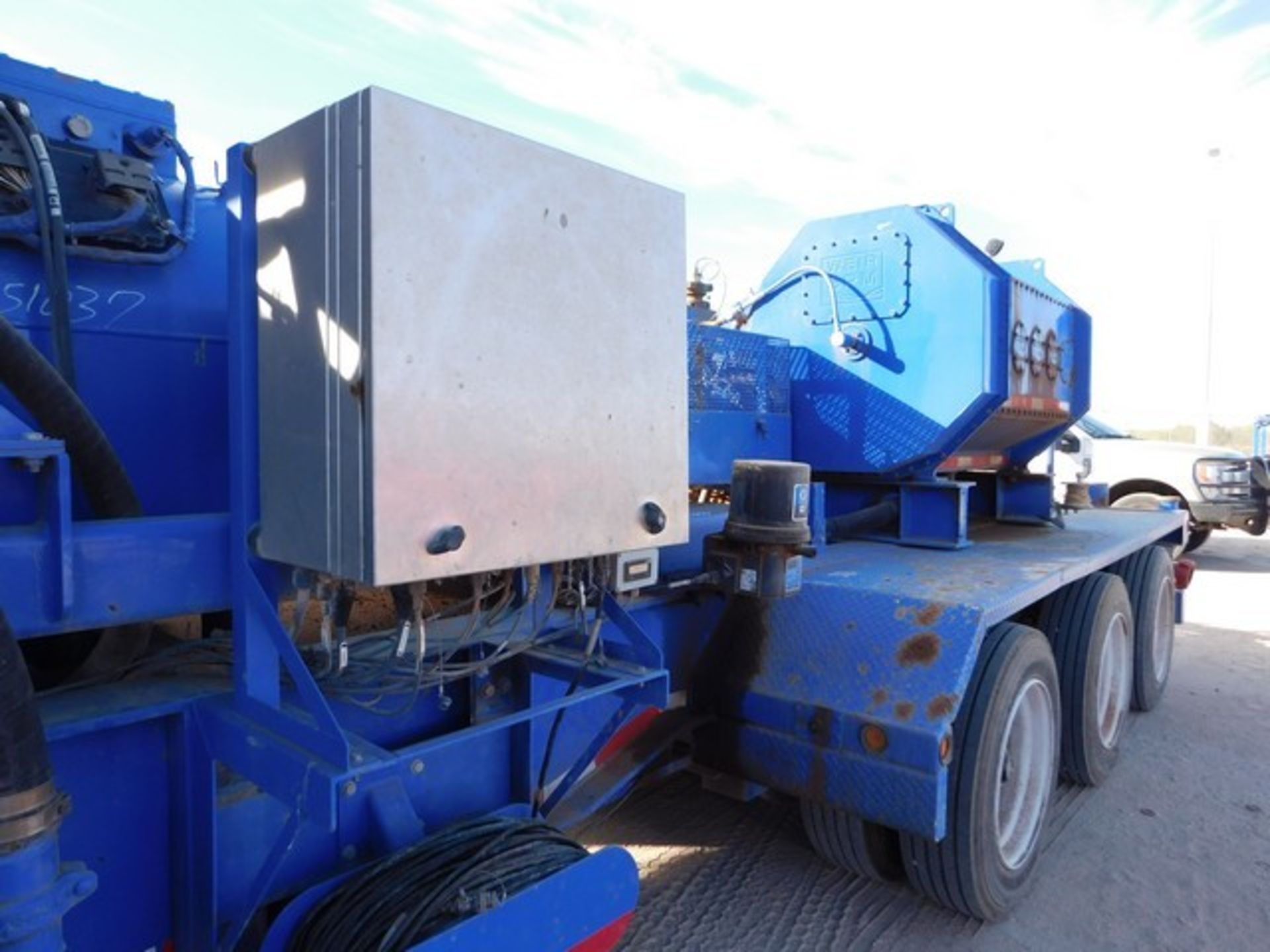 Located in YARD 2 - Odessa, TX (FPF079) 2012 SPM TWS2500 QUINTUPLEX FRAC PUMP, P/B CAT 3512C - Bild 3 aus 10