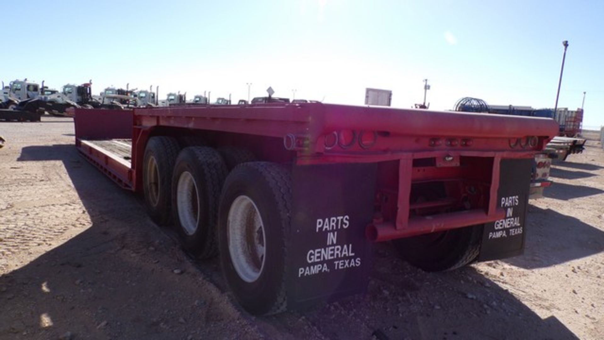 Located in YARD 1 - Midland, TX DBL DROP 3 AXLE EQUIPMENT TRAILER, VIN- , 21.4' LOAD DECK, 41' - Image 3 of 6