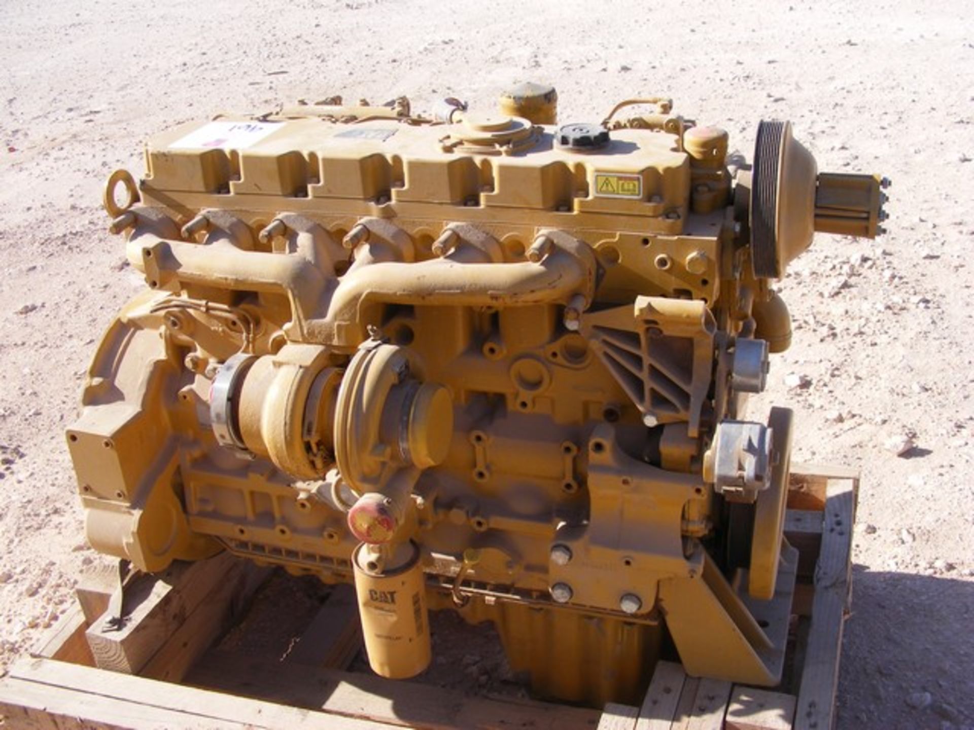 Located in YARD 1 - Midland, TX (9659) UNUSED CAT C6.6 ACERT 6 CYL TURBO DIESEL ENGINE - Image 3 of 3