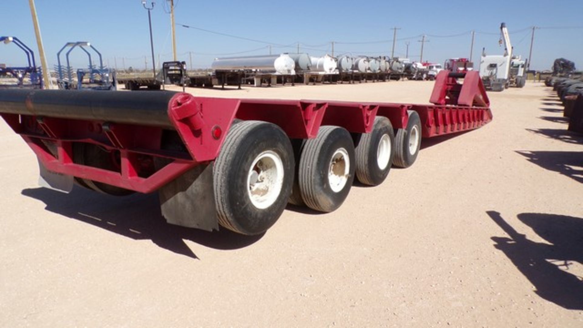 Located in YARD 1 - Midland, TX (6337) (X) 1982 HERCULES 40' 4 AXLE MANUAL RGN LOWBOY TRAILER, - Image 5 of 5