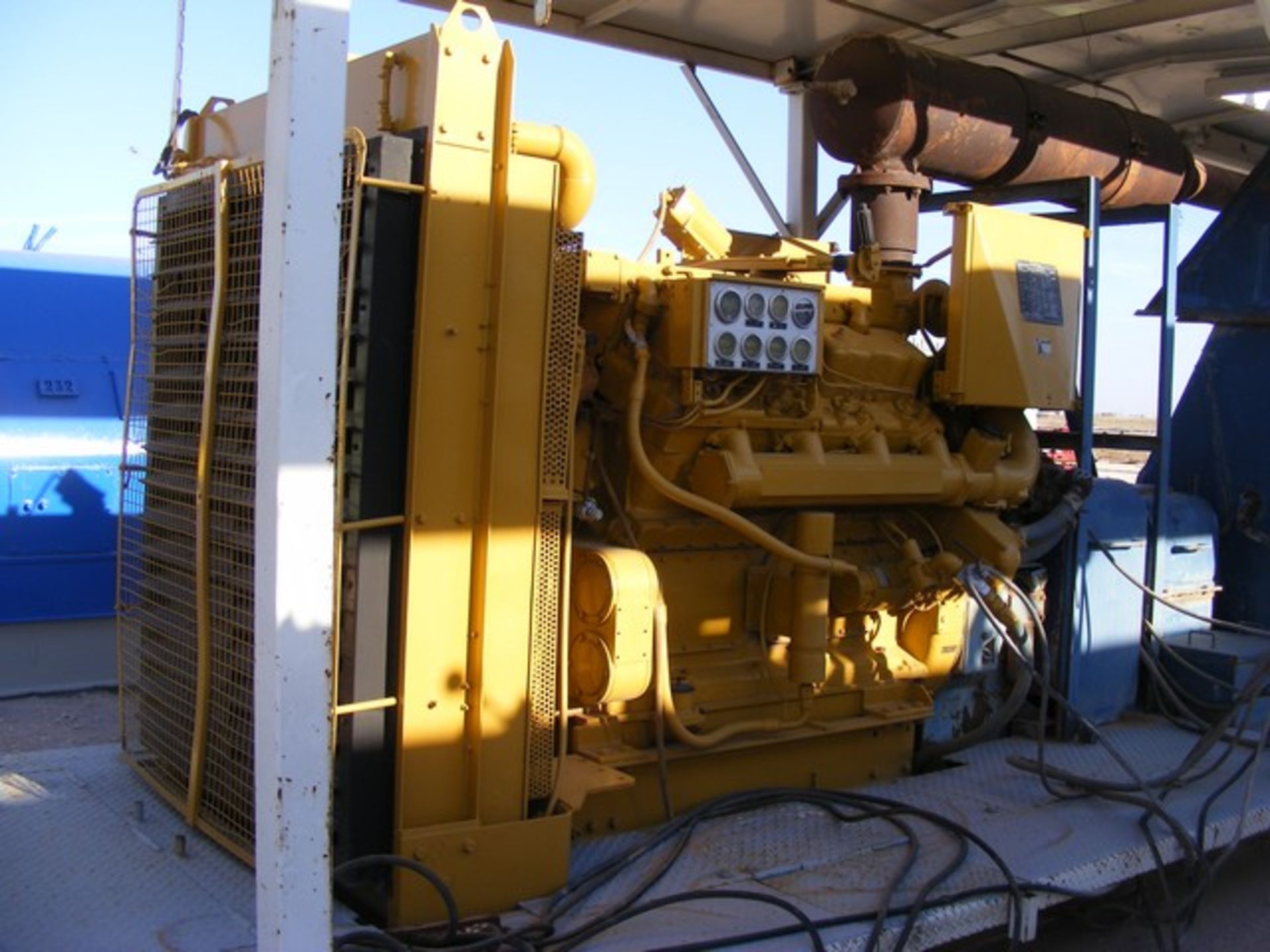 Located in YARD 1 - Midland, TX (2421) NATIONAL SECTIONAL DRIVE COMPOUND P/B CAT D379 DIESEL ENGINE, - Image 3 of 9
