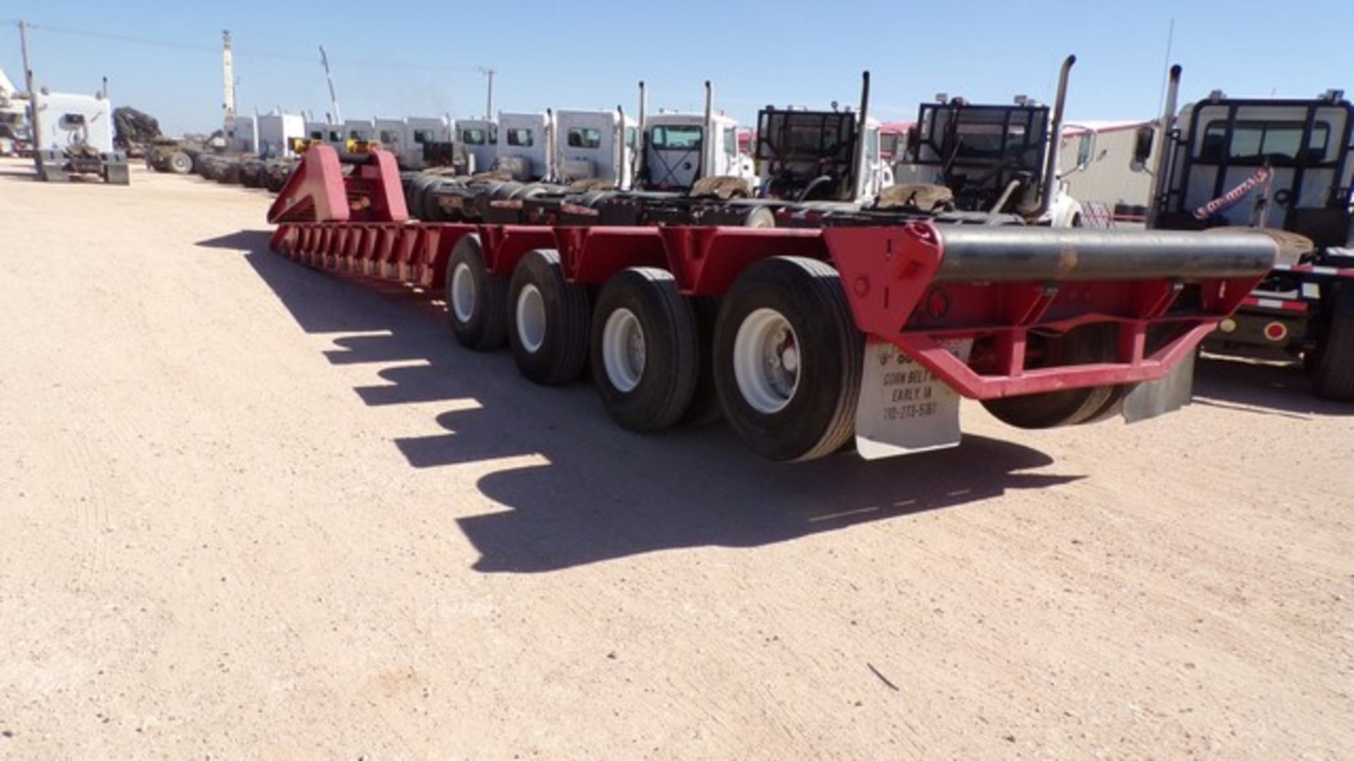 Located in YARD 1 - Midland, TX (6337) (X) 1982 HERCULES 40' 4 AXLE MANUAL RGN LOWBOY TRAILER, - Image 4 of 5