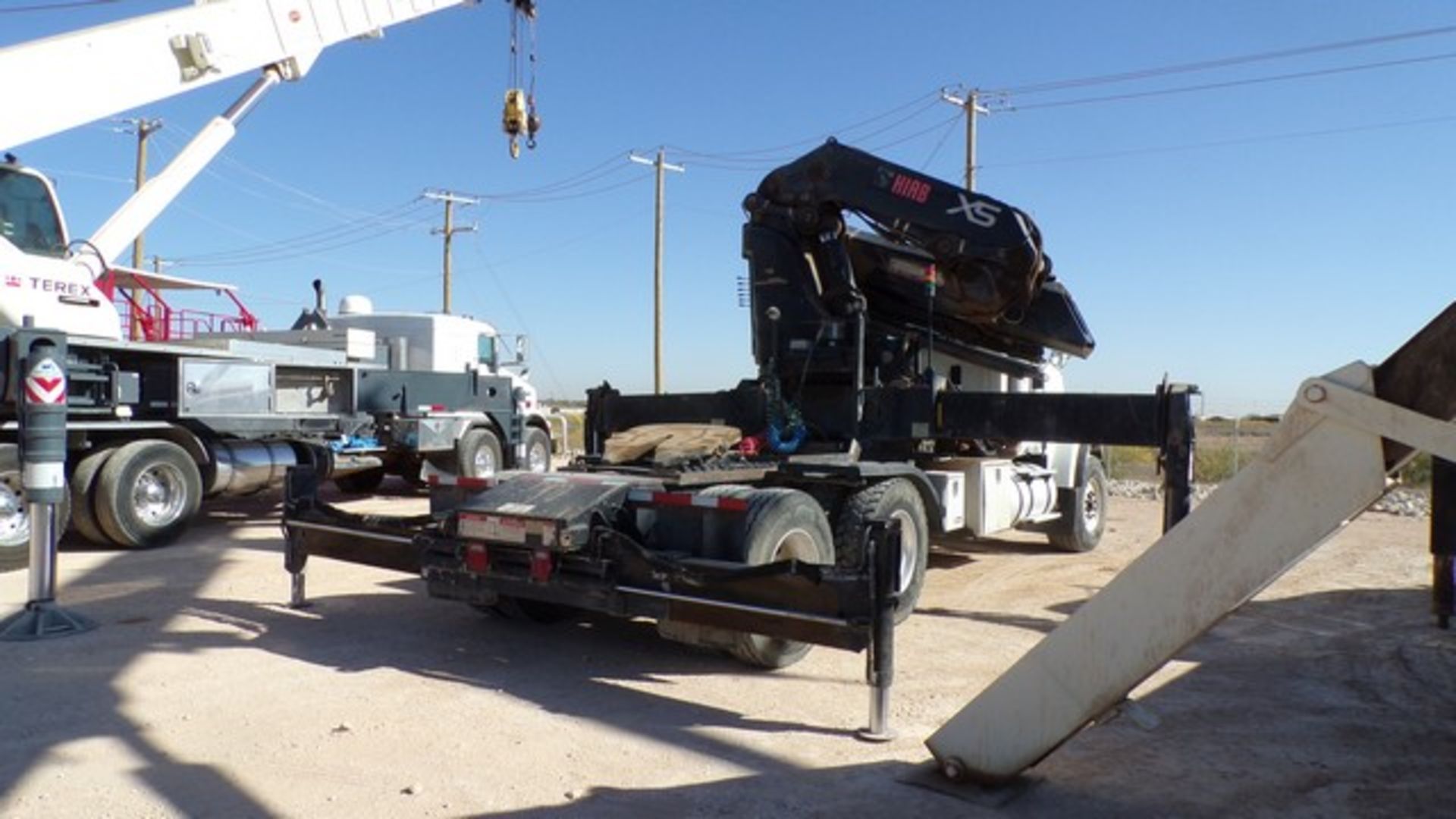 Located in YARD 1 - Midland, TX (X) (2178) INTERNATIONAL PAYSTAR DAYCAB T/A KNUCKLE BOOM TRUCK, VIN- - Bild 4 aus 11