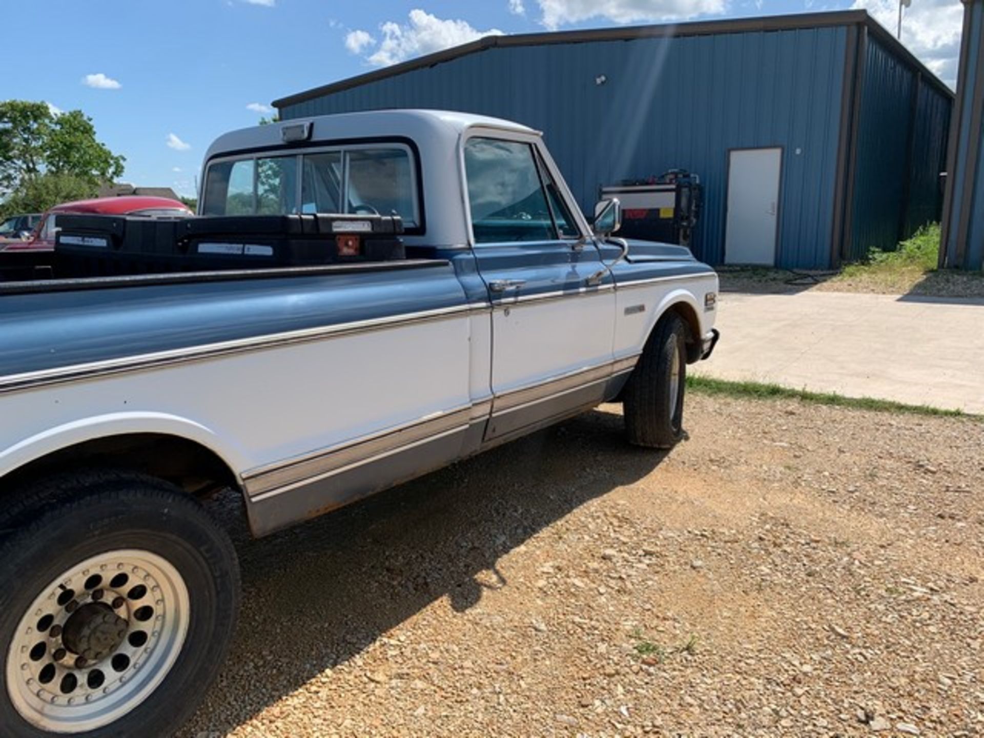 Located in YARD 11 - Fulshear, TX (X) 1971 CHEVROLET C20 2500 CHEYENNE FACTORY BIG BLOCK AC TRUCK, - Bild 16 aus 37