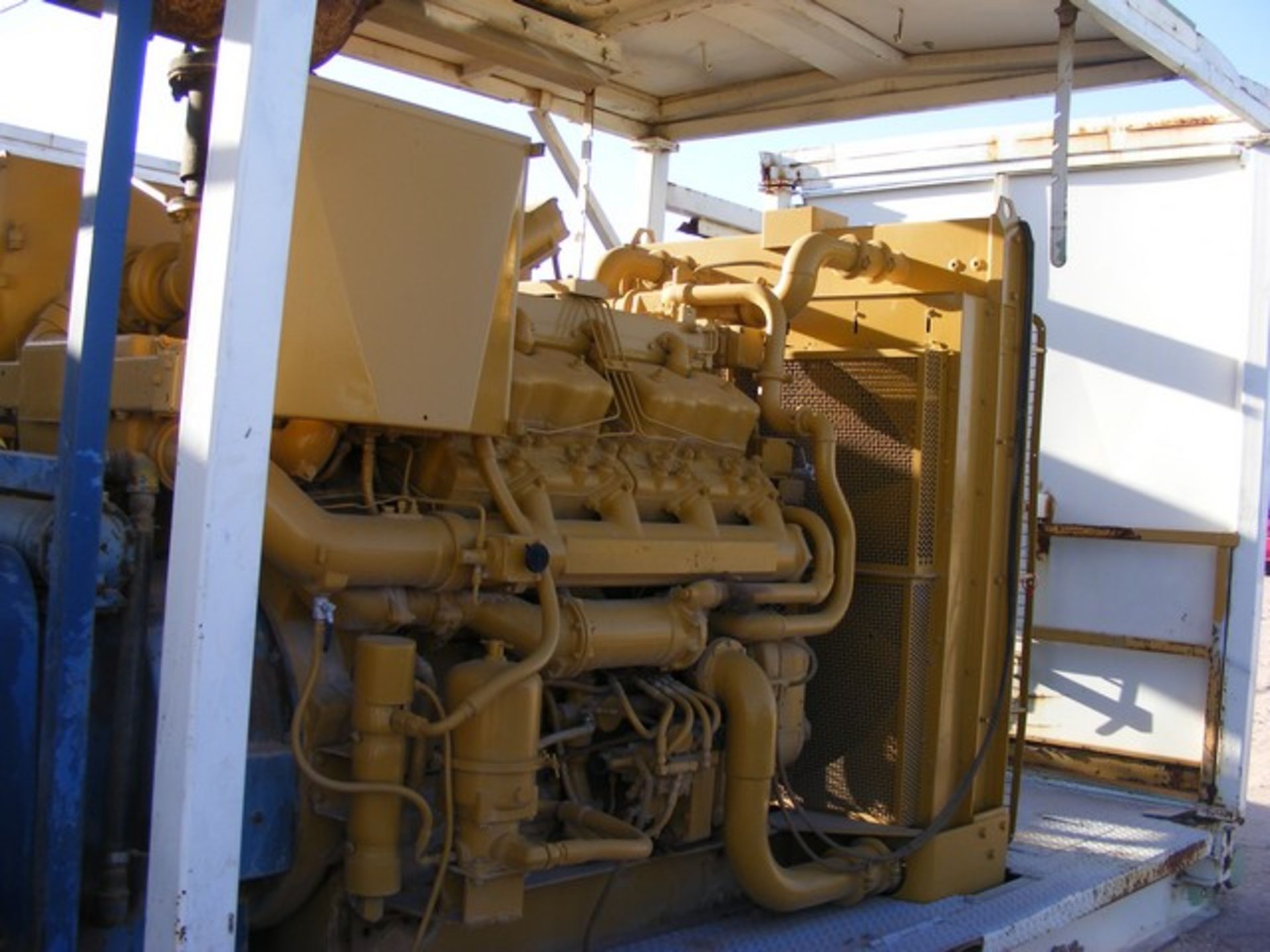 Located in YARD 1 - Midland, TX (2421) NATIONAL SECTIONAL DRIVE COMPOUND P/B CAT D379 DIESEL ENGINE, - Image 9 of 9