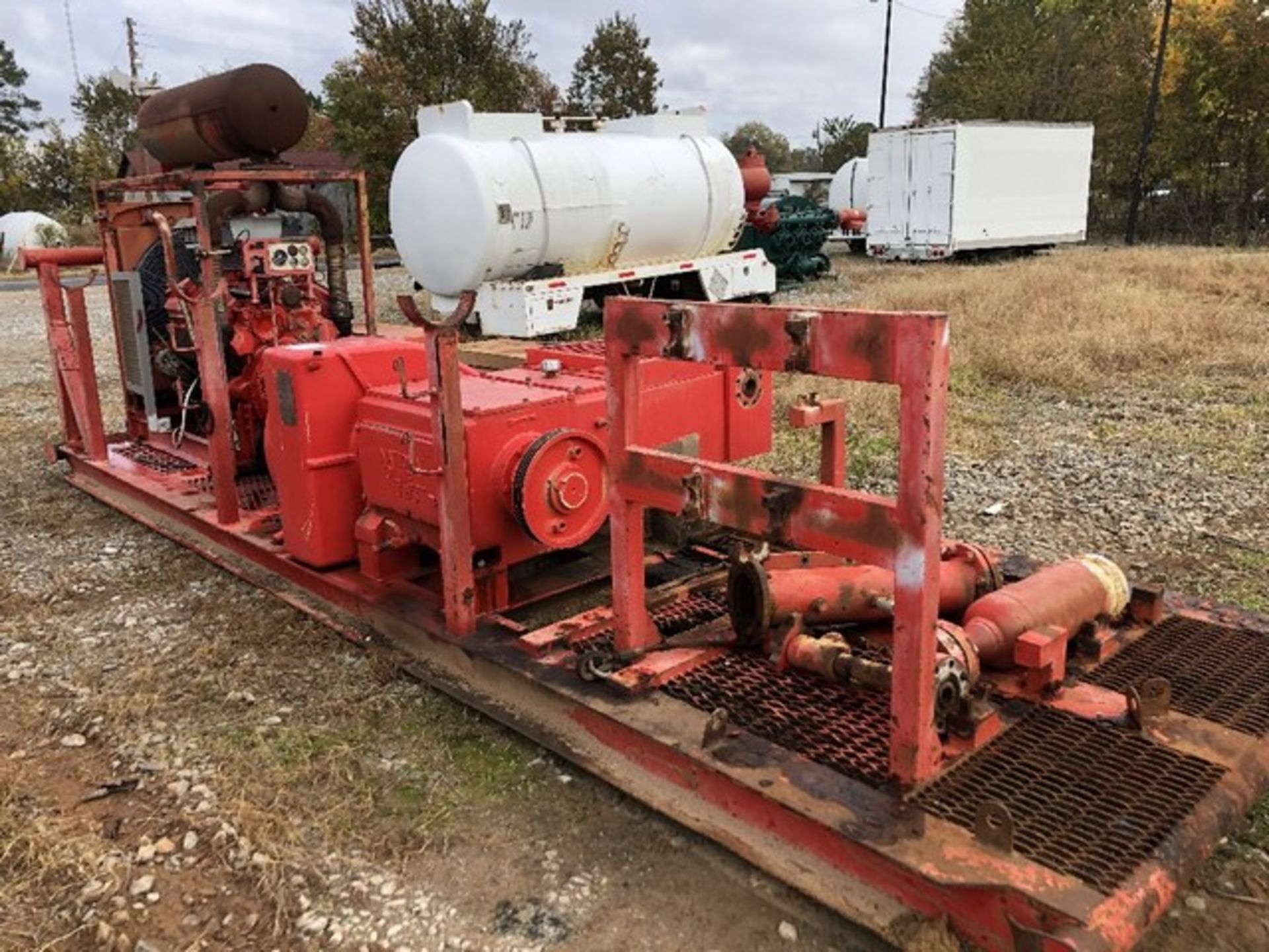 Located in YARD 16 - Oil City, LA NATIONAL OILWELL JWS340 TRIPLEX PUMP, P/B DETROIT 8V92N ENGINE, - Image 5 of 8