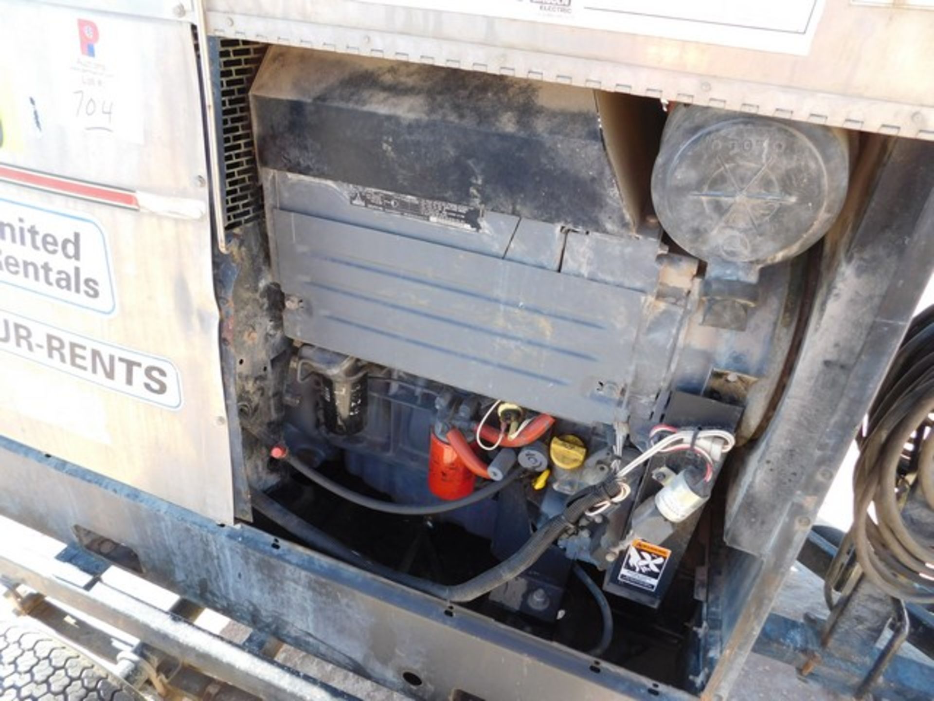 Located in YARD 1 - Midland, TX LINCOLN ELECTRIC VANTAGE 500 WELDER/ GENERATOR, 500 MAX AMP, P/B - Bild 7 aus 7