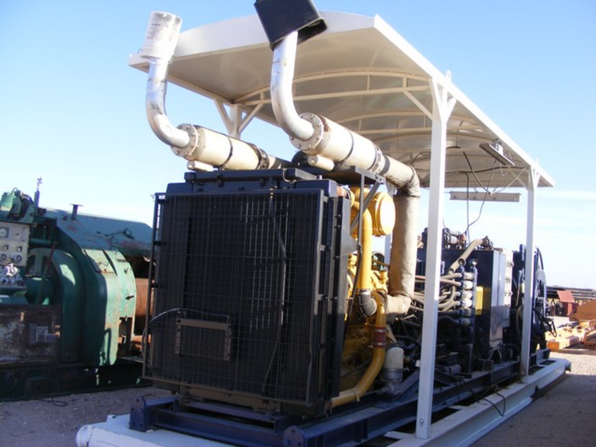 "Located in YARD 1 - Midland, TX TESCO 500 TON ECI (S) 900HP HYDRAULIC TOP DRIVE PACKAGE TO - Image 13 of 14
