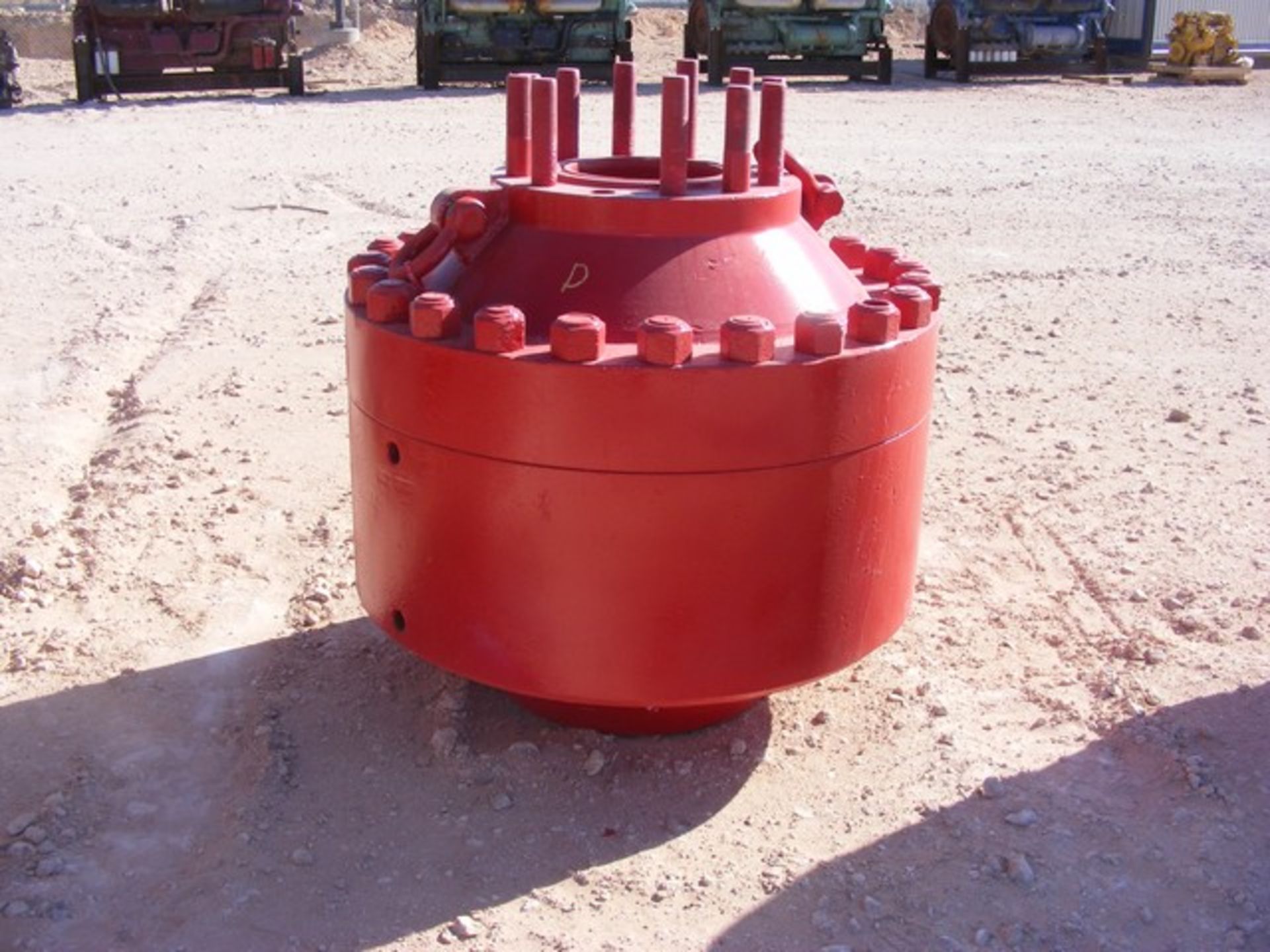 Located in YARD 1 - Midland, TX (2684) SHAFFER 11"-5000K ANNULAR BOP - Bild 3 aus 3