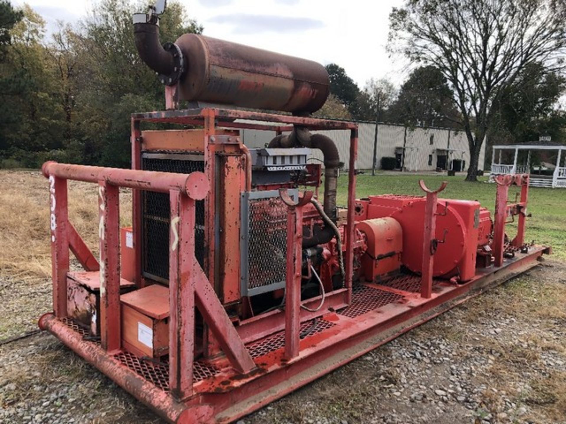 Located in YARD 16 - Oil City, LA NATIONAL OILWELL JWS340 TRIPLEX PUMP, P/B DETROIT 8V92N ENGINE,