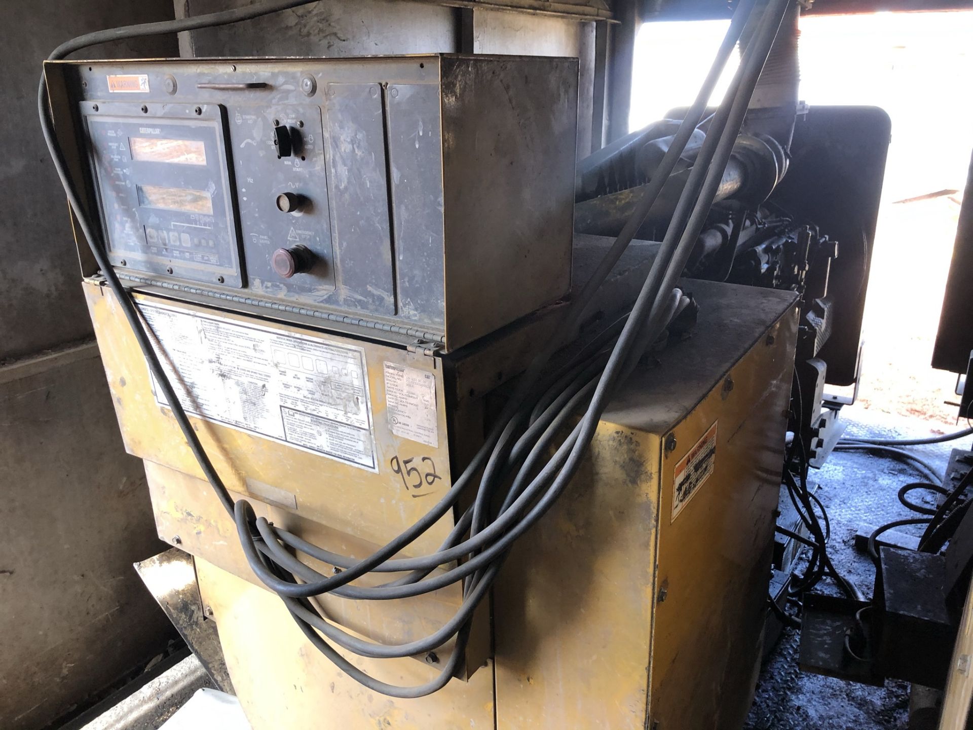 Located in YARD 20 - Merkel, TX CAT 3306/ SR4B GENERATOR (NOTE: $800 REMOVAL FEE WILL BE ADDED TO