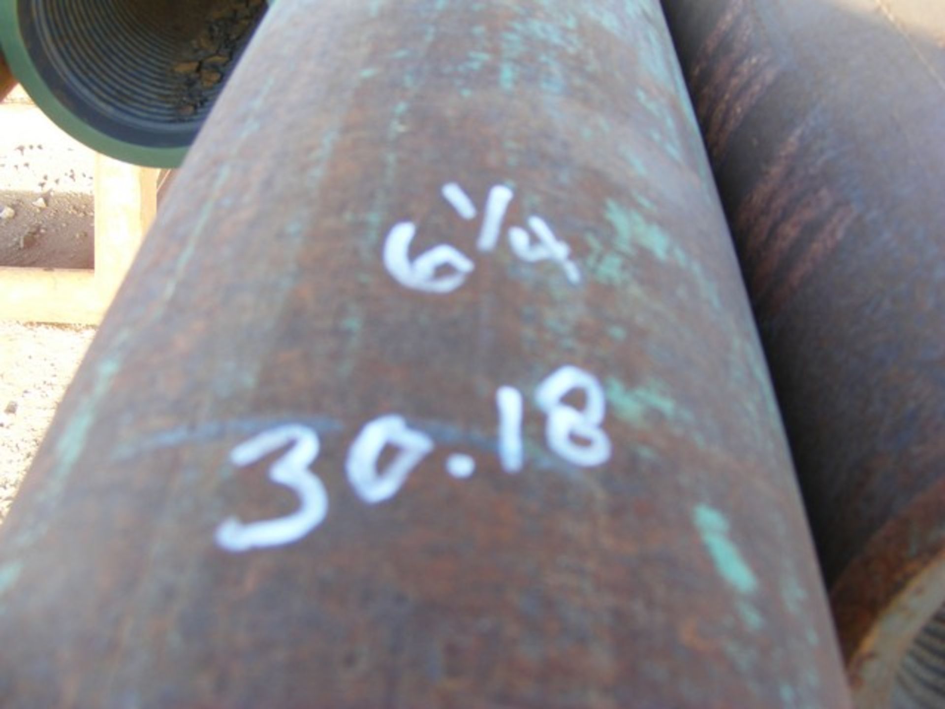 Located in YARD 1 - Midland, TX 6-1/4"OD X 2-3/4"ID X 30.18'L DRILL COLLAR, W/ 4-1/2" XH CONNS