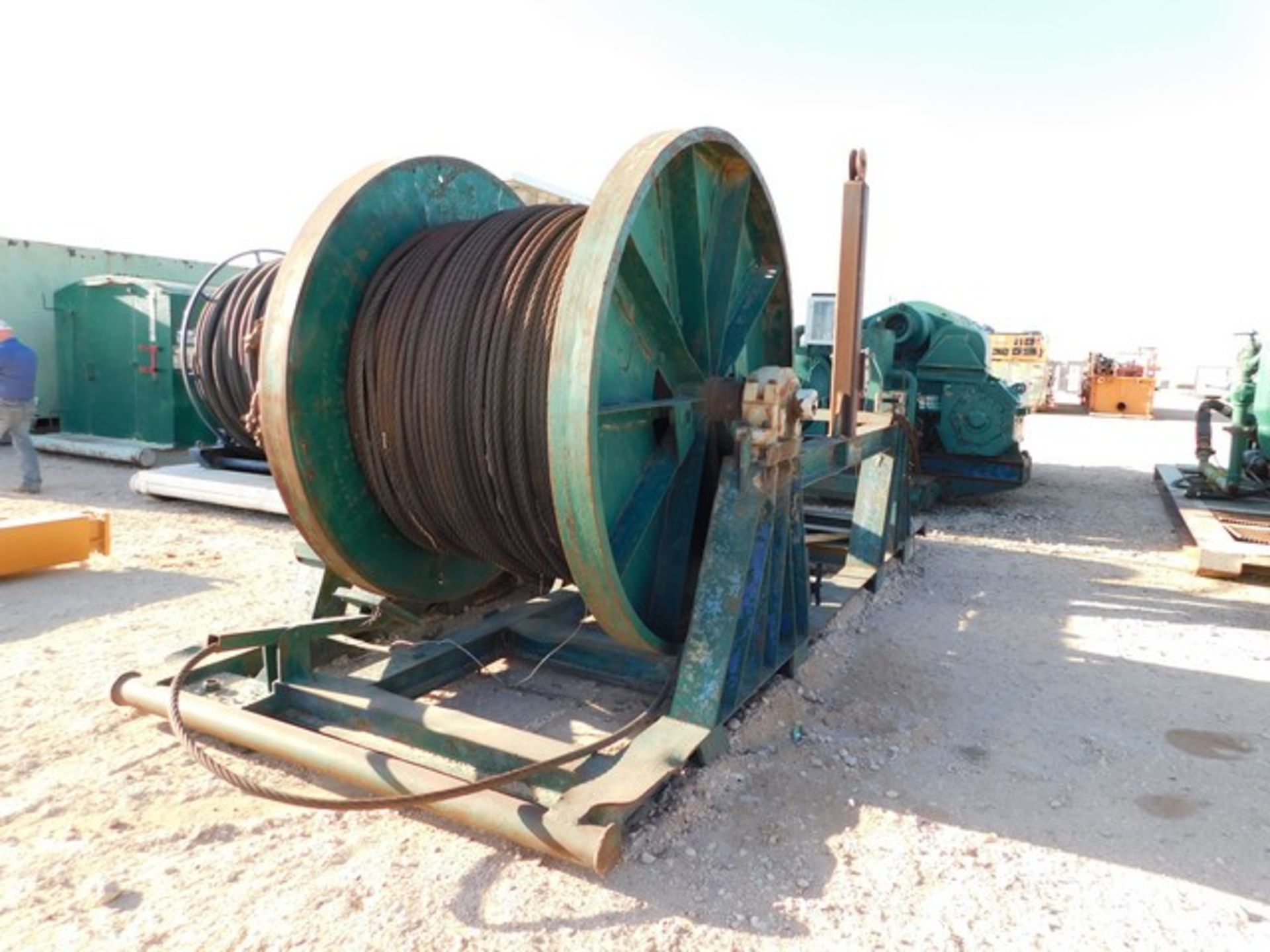 Located in YARD 1 - Midland, TX (2659) 18'L X 8'W HYD POWERED SPOOLING SKID, CHAIN DRIVEN W/ 1-1/ - Image 3 of 4