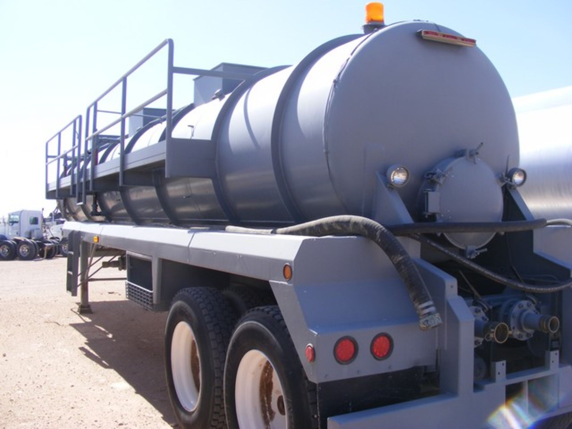 Located in YARD 1 - Midland, TX (2784) (X) 2008 DRAGON 130 BBL T/A 2 COMP. KILL TRAILER, VIN- - Image 4 of 5