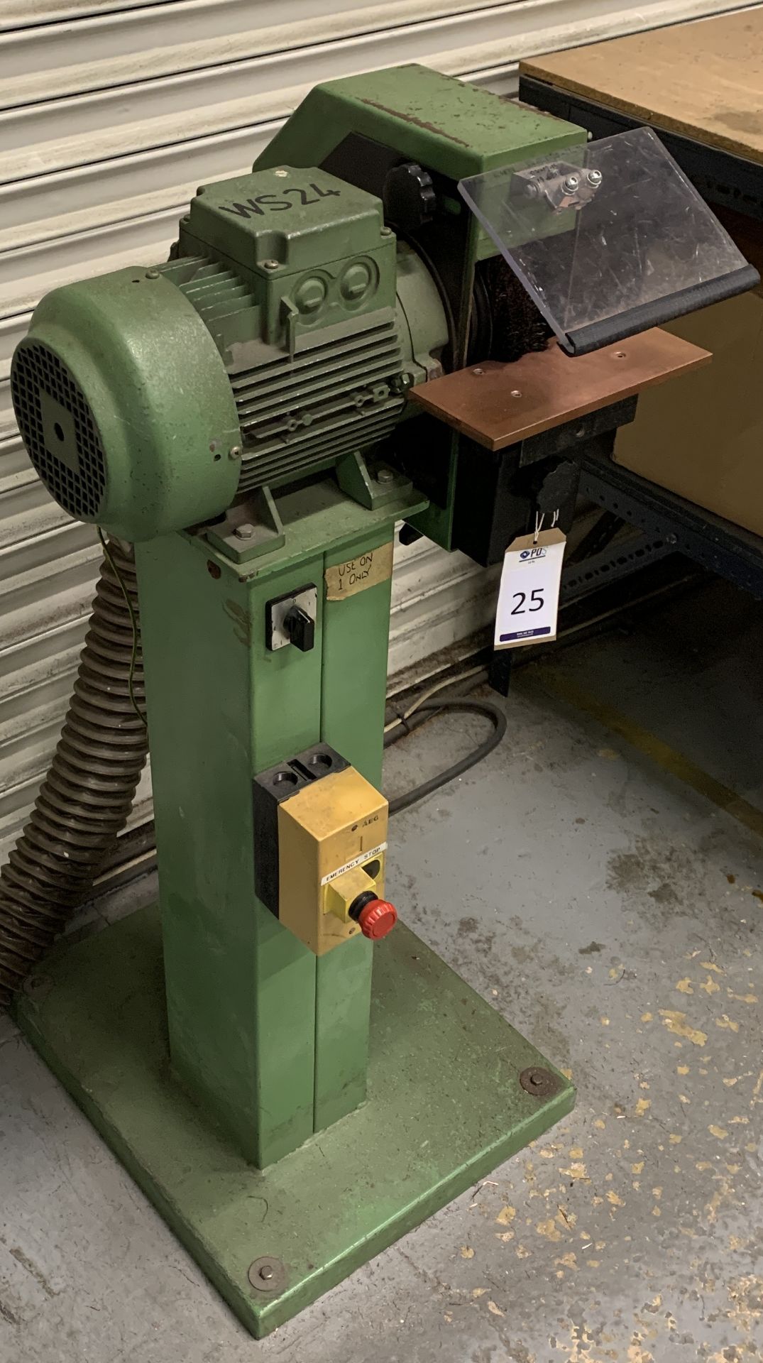 ZP-45 Pedestal Grinder, Serial Number 1999/600290 with Record Power Single Bag Dust Extractor ( - Image 3 of 6