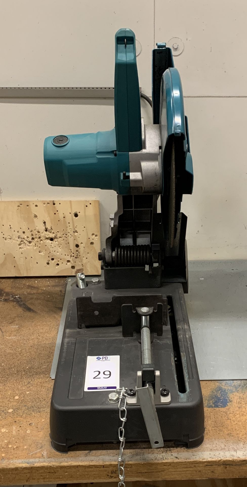 Makita LW1401 Benchtop Mitre Saw (Located Norwich – See General Notes for Viewing & Collection