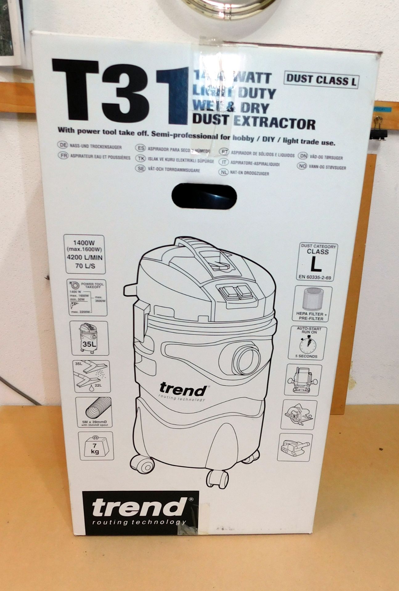 Trend T31 Light Duty Wet & Dry Dust Extractor, 240v (New & Boxed) (Located Spelmonden, Kent – See - Image 2 of 3