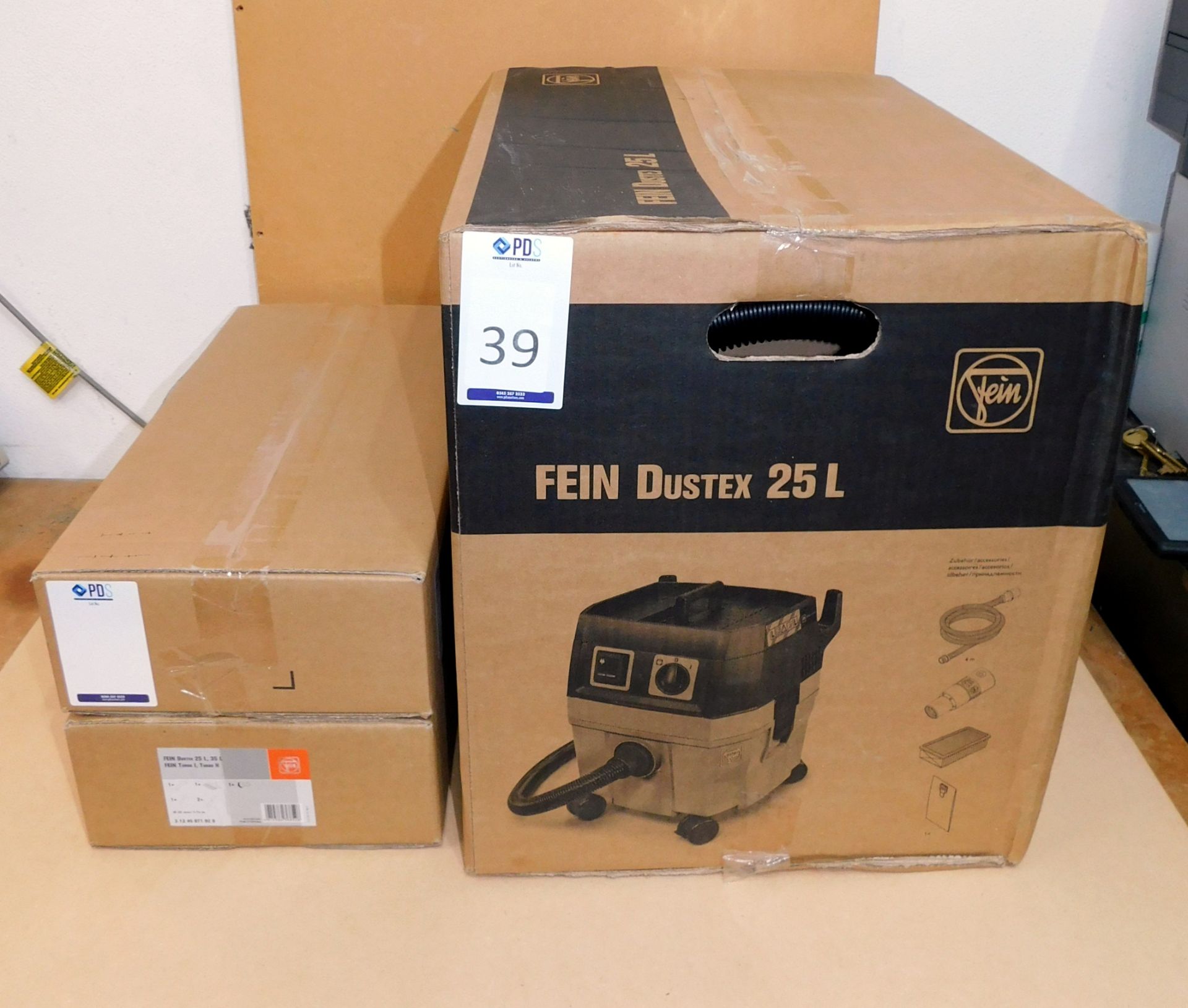 Fein Dustex 25L Dust Extractor, 110v, with 2 Accessory Kits (New & Boxed) (Located Spelmonden,