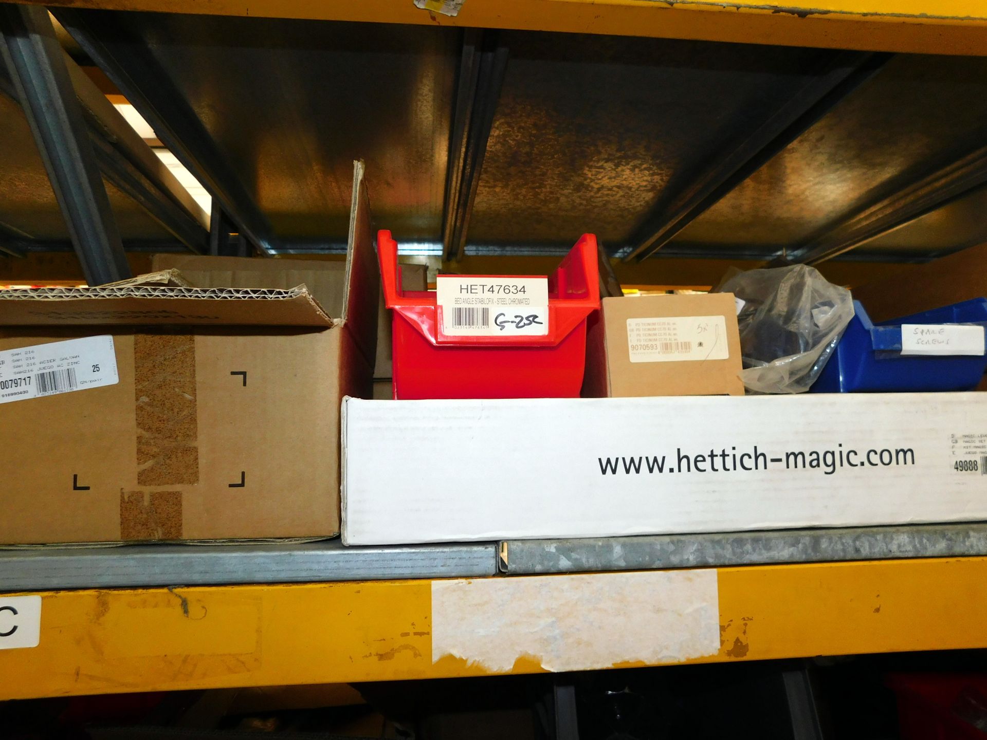 Contents of 2 Shelves to Include Various Hettich Drawer & Desk Accessories & Lin Bins (Locations G- - Image 2 of 5