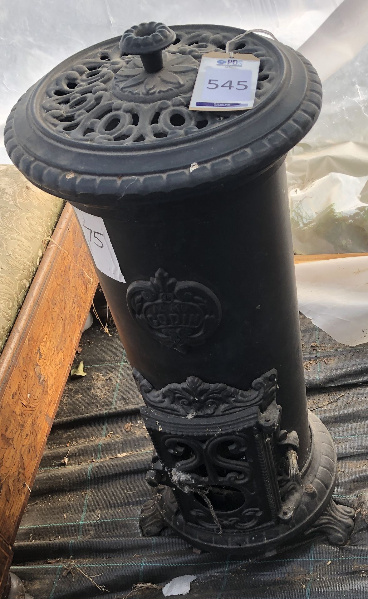 Reproduction Cast Metal Stove (Located Sandwich – See General Notes for Viewing & Collection