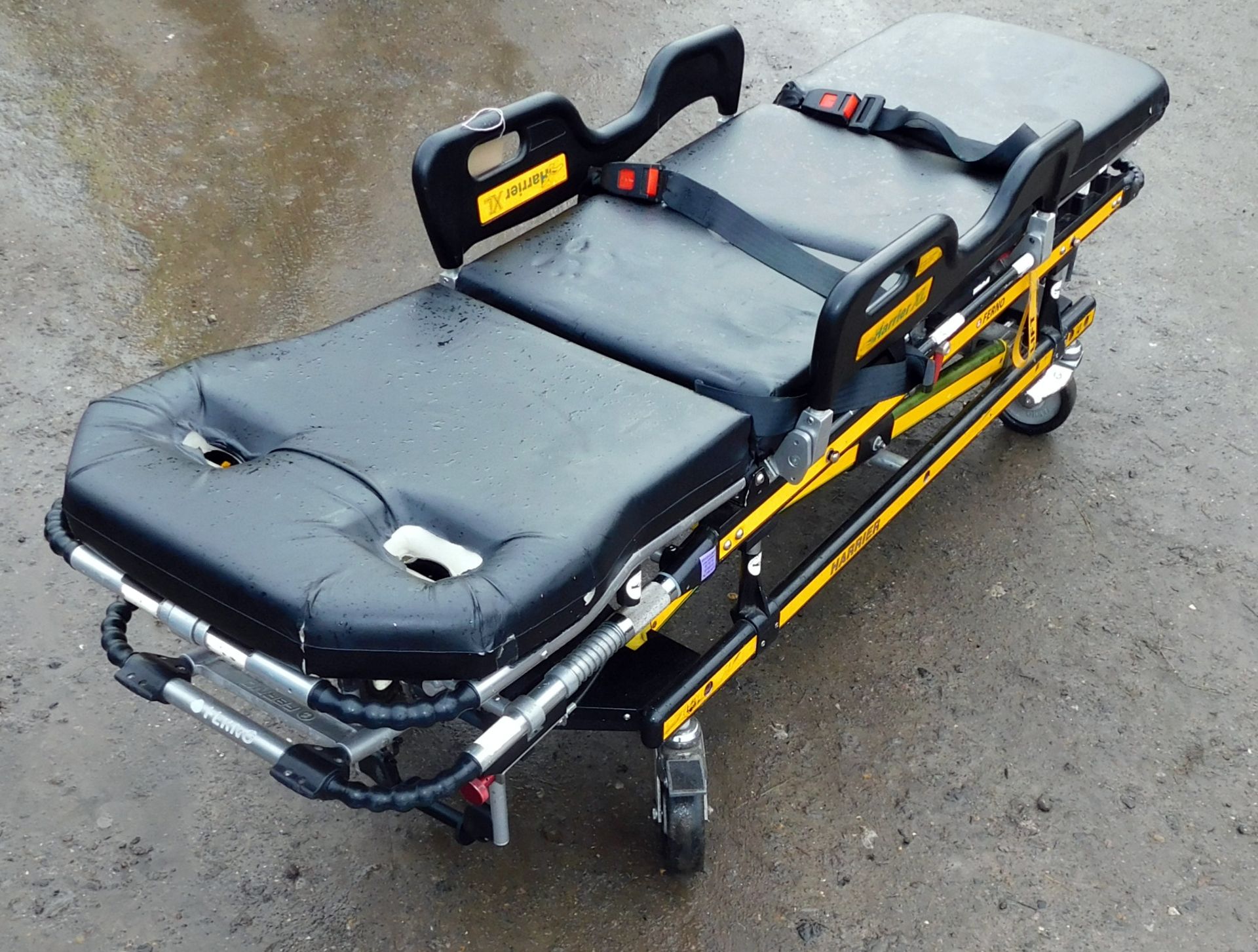 Ferno Harrier XL Battery Powered Stretcher, s/n HAR1051 (2012), Lift Count 184151 (damaged) ( - Image 3 of 7