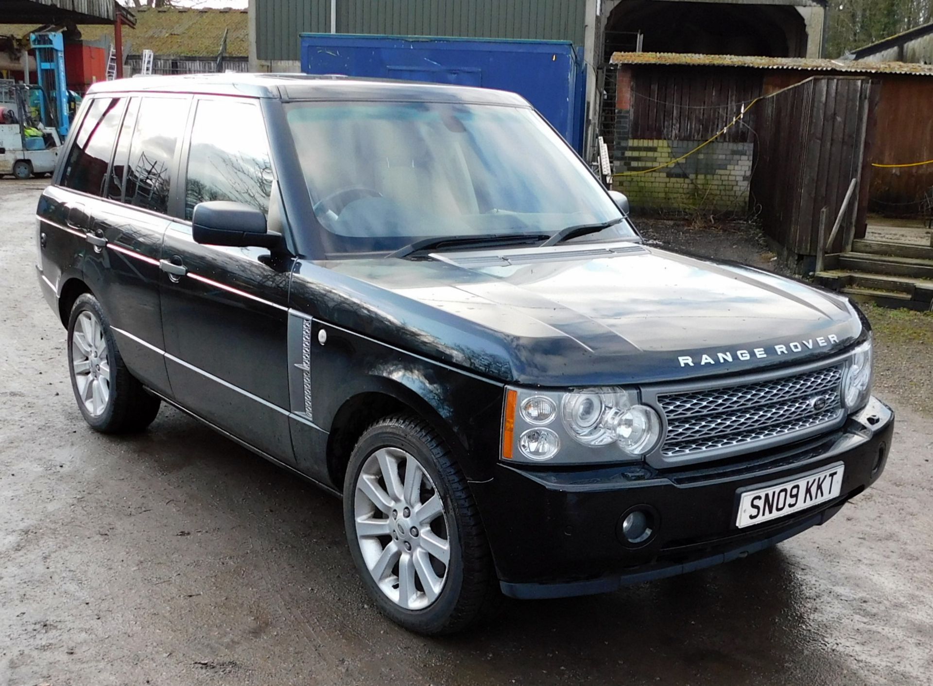 Land Rover Range Rover 4.2L V8 Supercharged Autobiography 4dr, Automatic, Registration SN09 KKT,