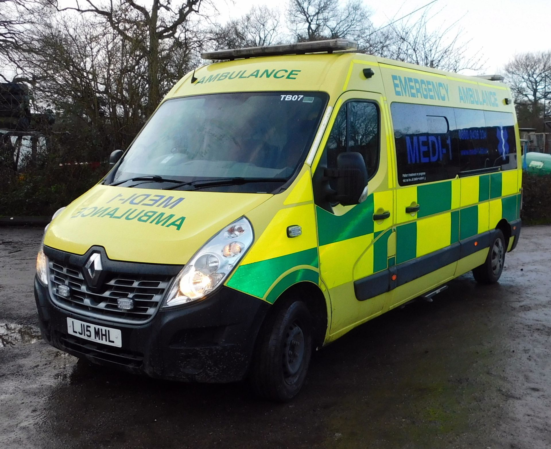 Renault Master LWB FWD, LM35dCi 125 Business+ Medium Roof HDU, Registration LJ15 MHL, First - Image 2 of 21