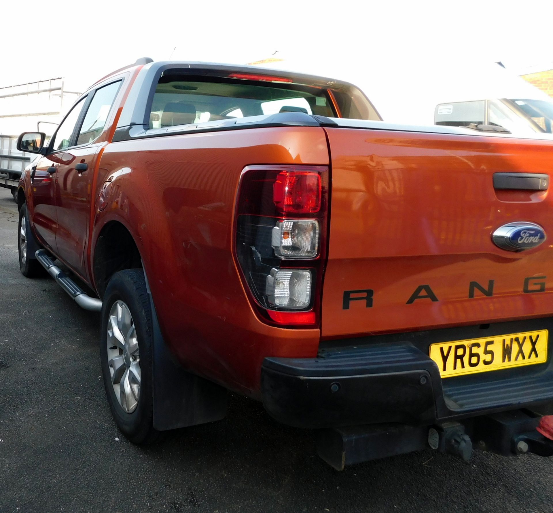 Ford Ranger Pick Up Double Cab Wildtrak 3.2 TDCi 4WD Auto, Registration YR65 WXX, First Registered - Image 3 of 15