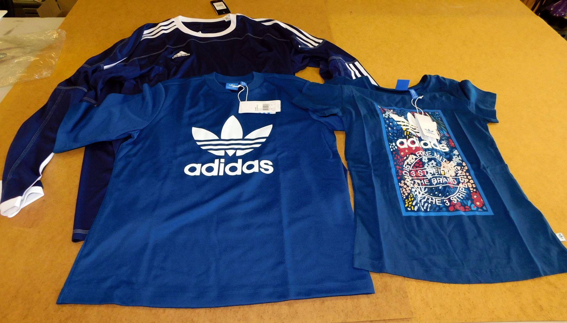 150 Various Adidas Tops (Located Stockport – See General Notes For Viewing & Collection Details)