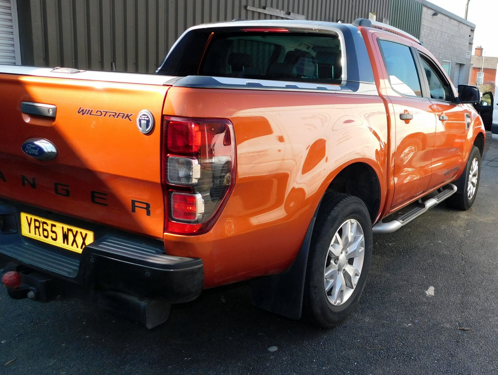 Ford Ranger Pick Up Double Cab Wildtrak 3.2 TDCi 4WD Auto, Registration YR65 WXX, First Registered - Image 4 of 15