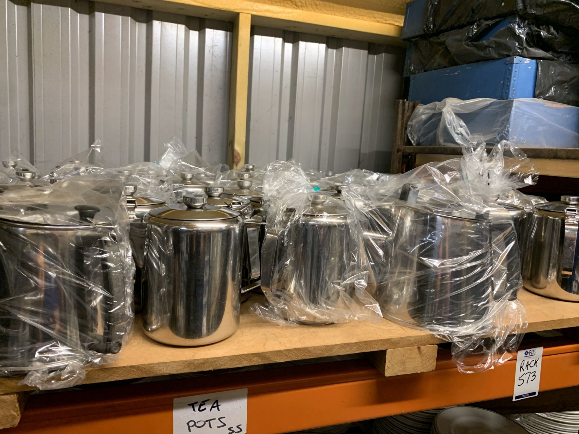 70 Stainless Steel Tea & Coffee Pots And 22 Cafetières (Located Elstree – See General Notes for