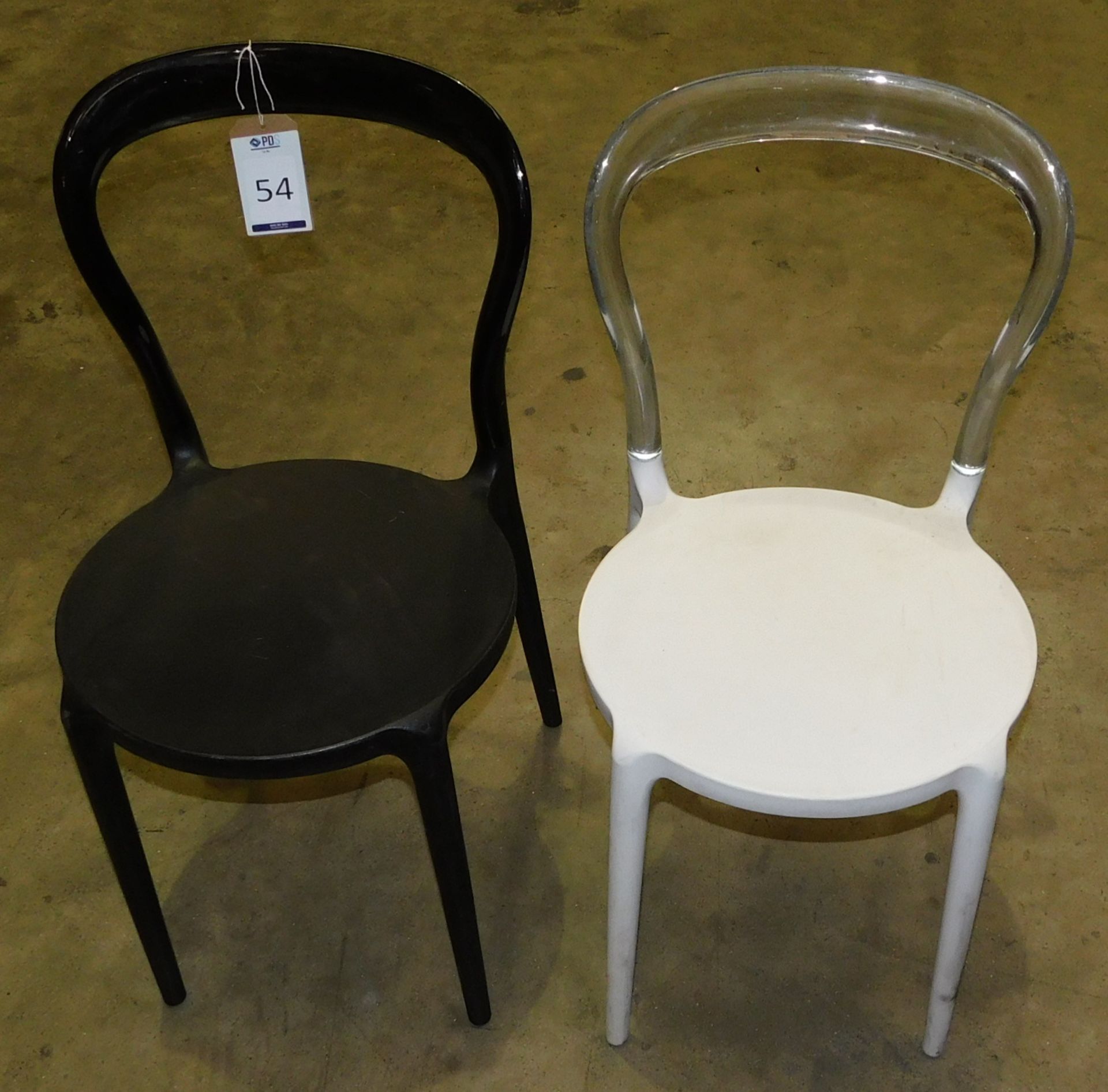 60 Mr BoBo Chair, Black & White (Located Huntingdon, See General Notes for More Details)