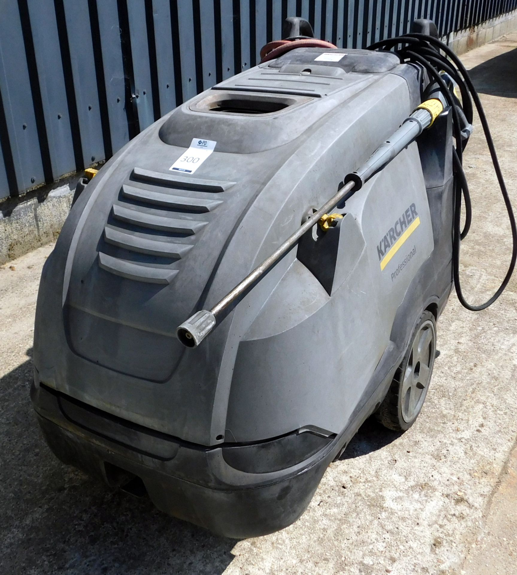 Karcher RM110/HDS 7/10-4M Hot Water High-Pressure Washer Serial No. 020362 (Located Brentwood, See