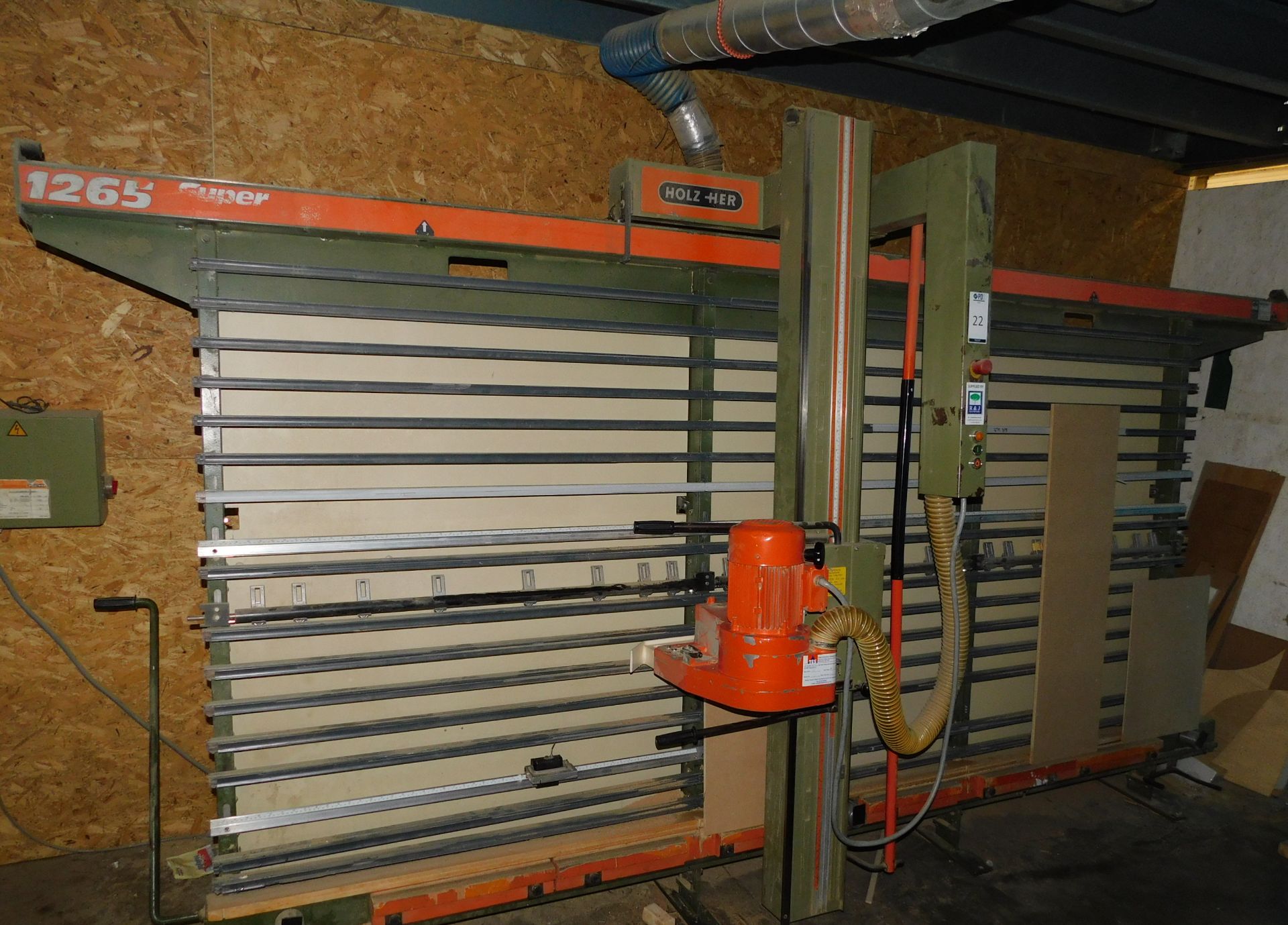 HolzHer 1265 Wall Saw (Located Huntingdon, See General Notes for More Details)