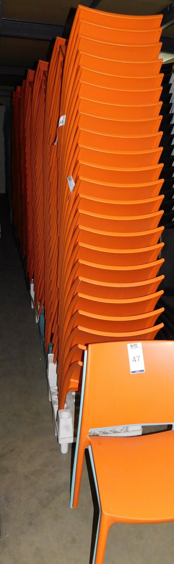270 Stax Chairs, (160 Orange & 110 Blue) (Located Huntingdon, See General Notes for More Details) - Image 3 of 4