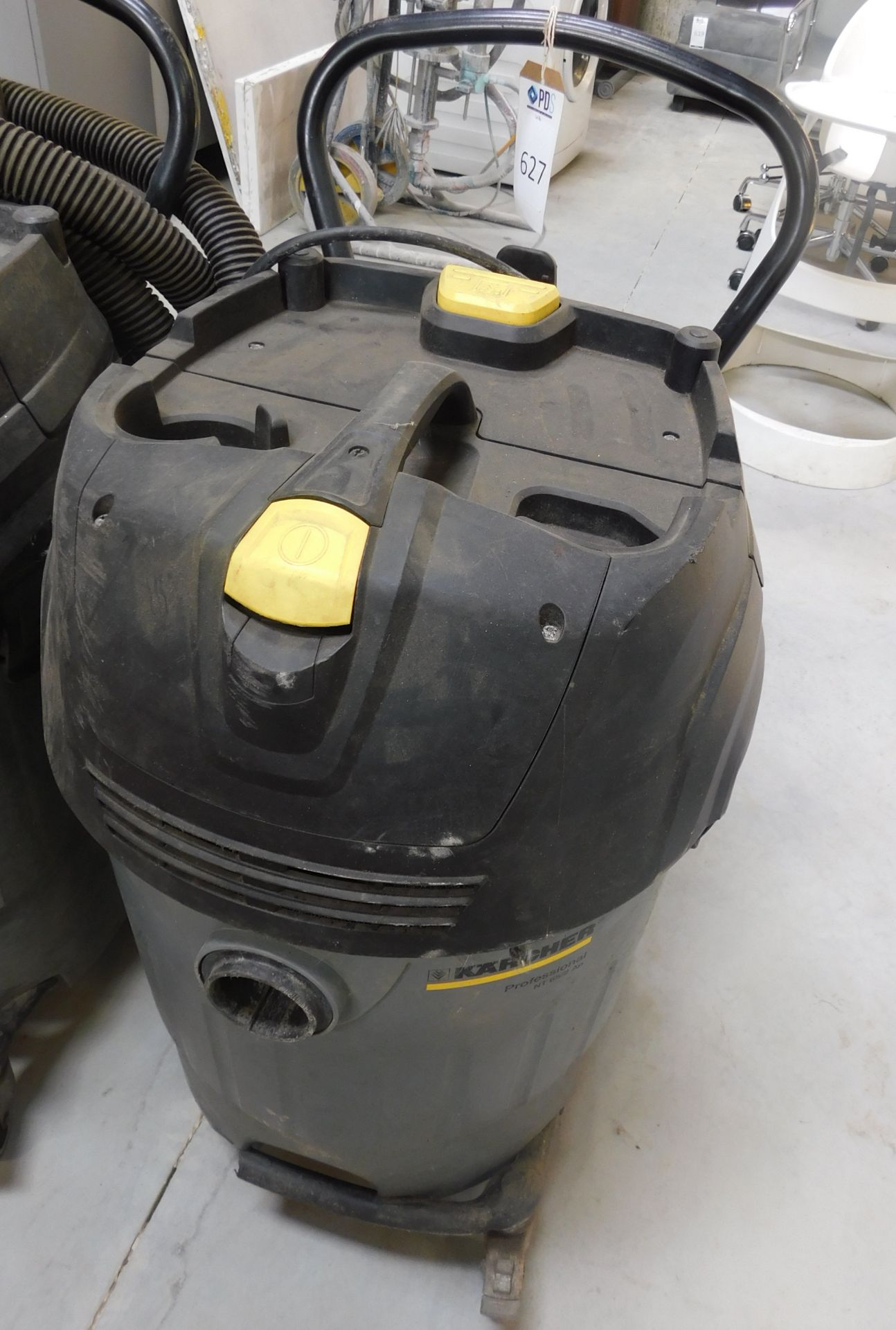 Karcher Professional NT65/2 Wet & Dry Vacuum Cleaner, Serial No. 011671 Missing front wheel (Located