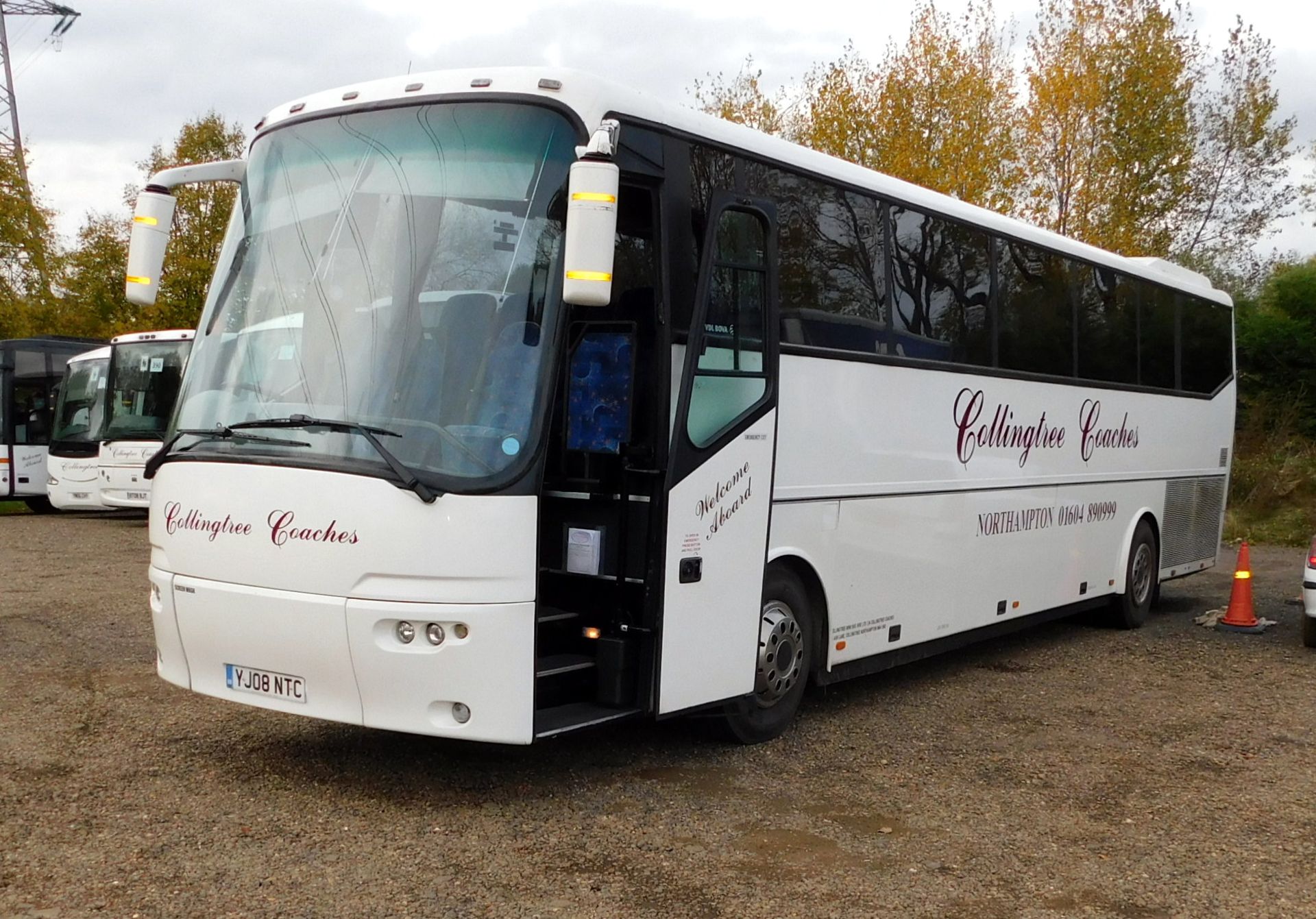 Bova Futura FHD 127 365 53-Seat Coach, Registration Number YJ08 NTC, First Registered 1st April - Image 3 of 26