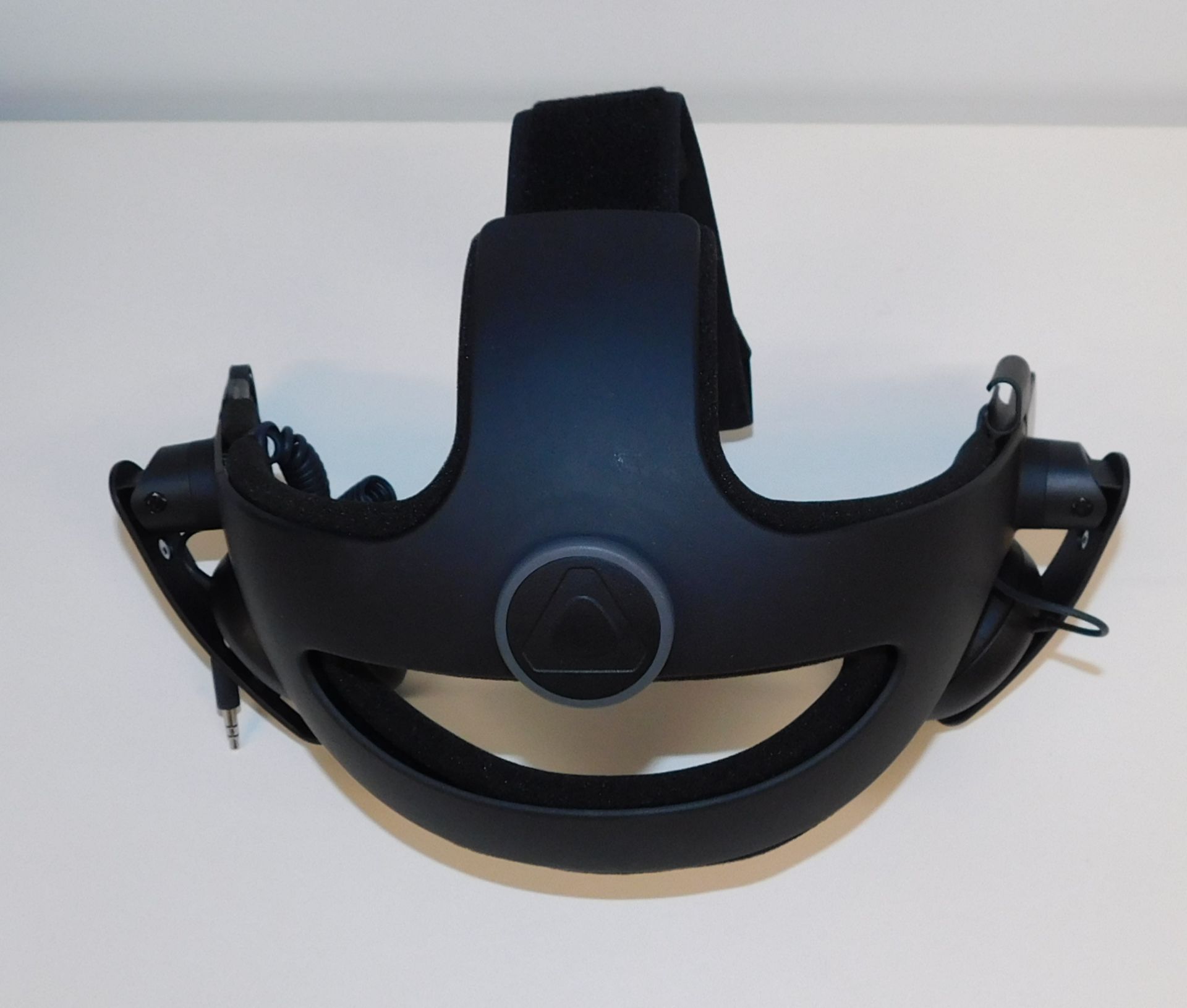 HTC Vive Deluxe Audio Strap (Located Manchester – See General Notes for More Details)