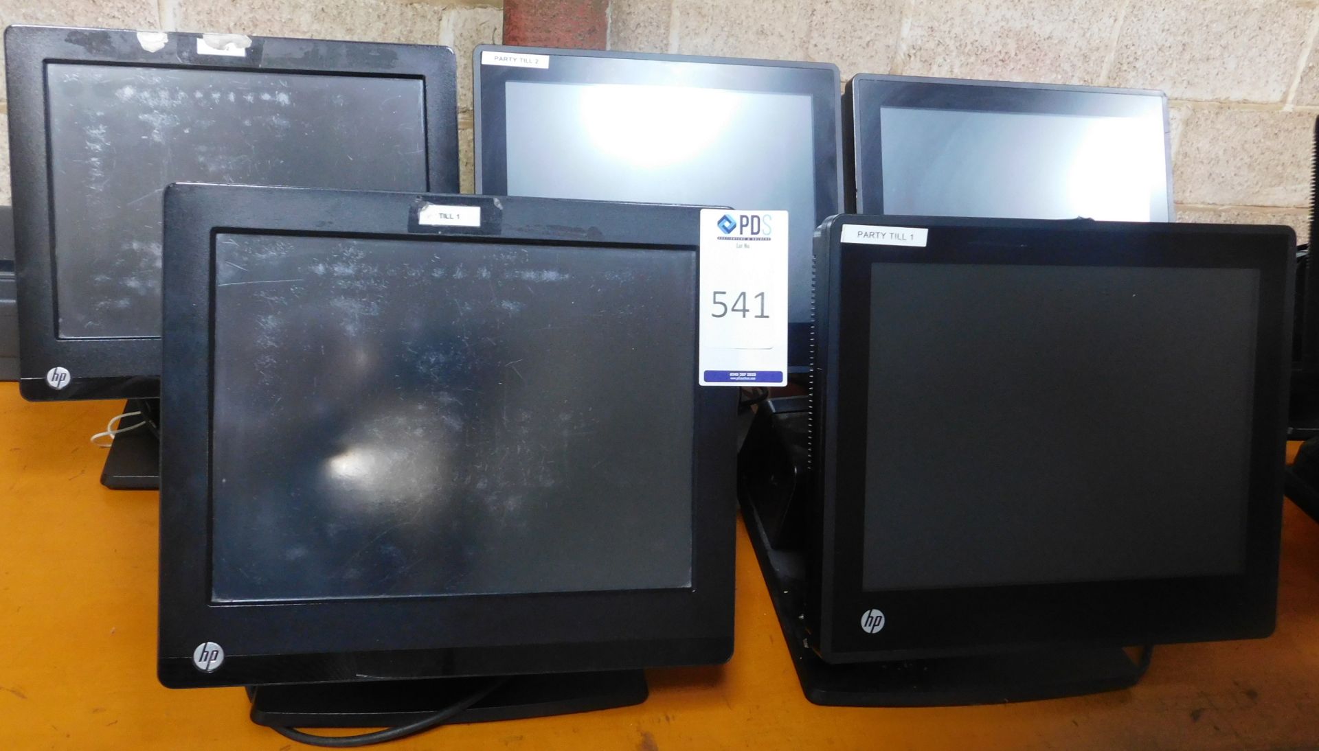 Five HP RP7800 Core i3 EPOS Terminals, an Epson Receipt Printer & a Cash Drawer (No HDD)  (Located