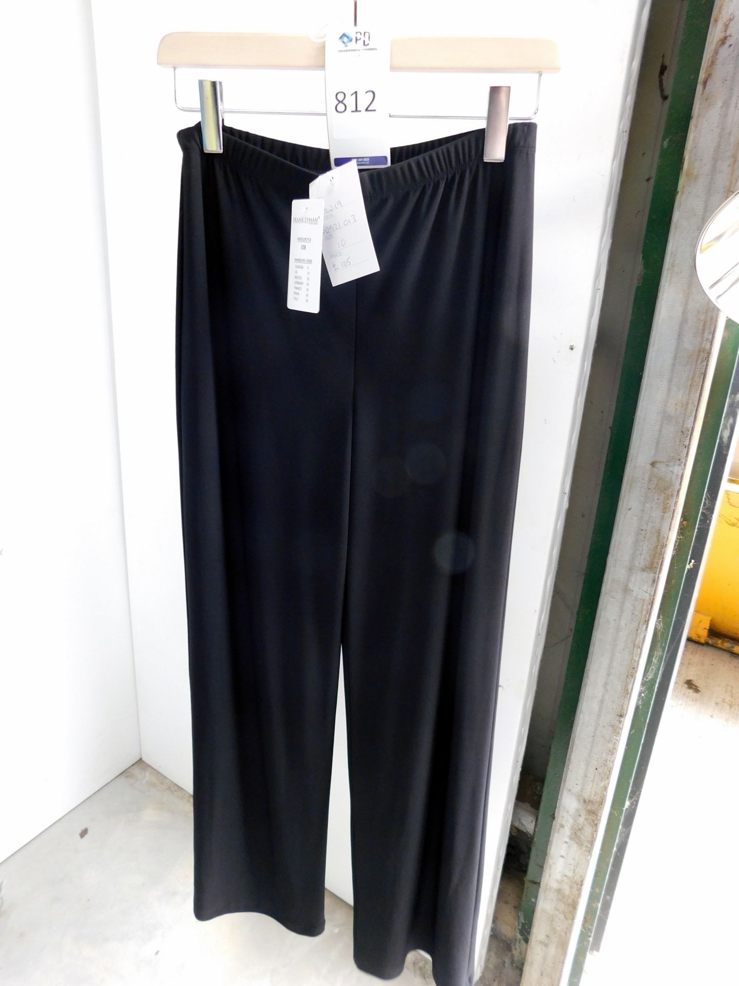 Frank Lyman Trousers, Style: 038, Shade: Black, Size 10 (Located Brentwood, See General Notes for