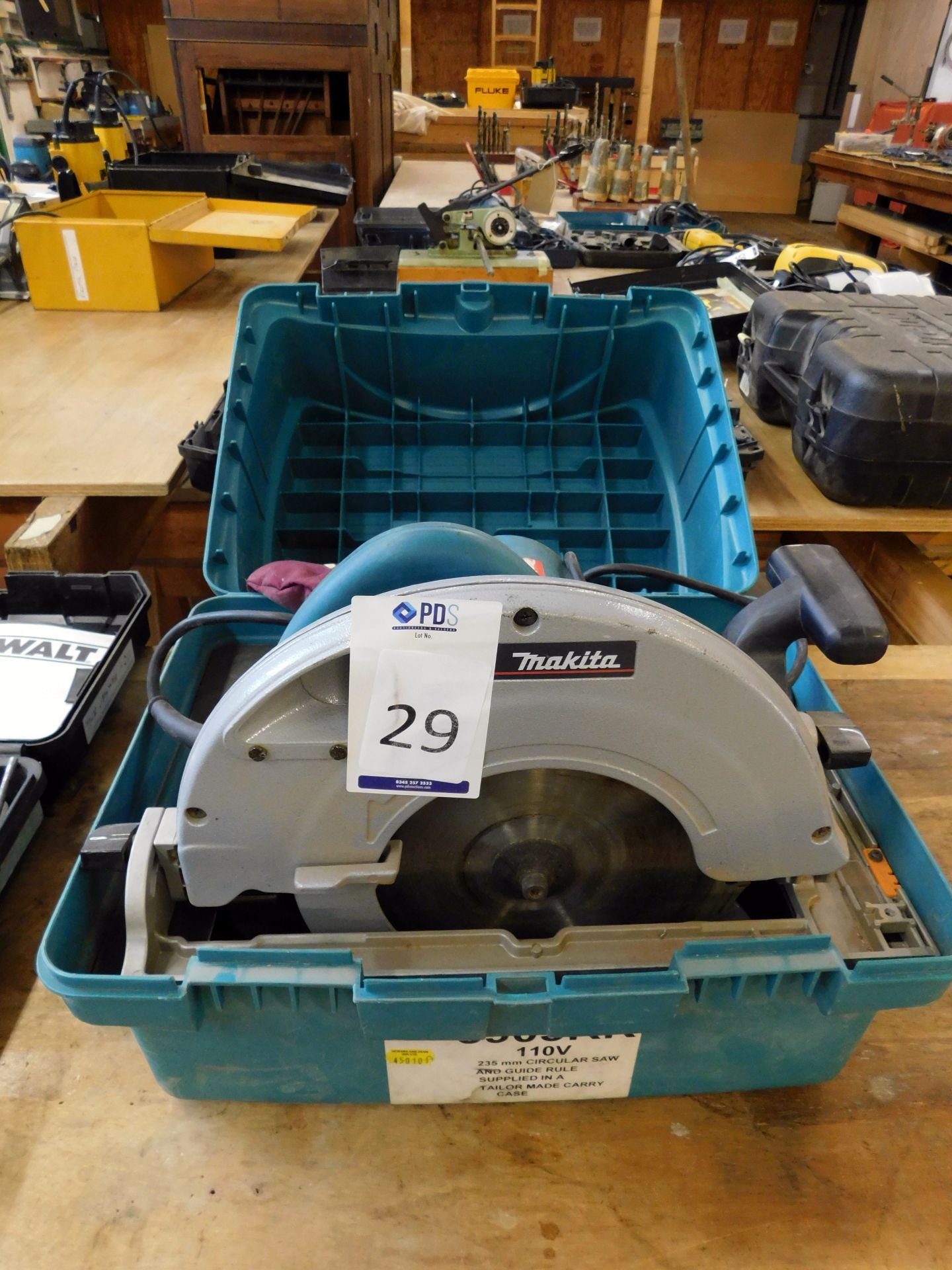 Makita 5903RK 110 Volt 235mm Circular Saw (Located Bethnal Green – Please see General Notes for More