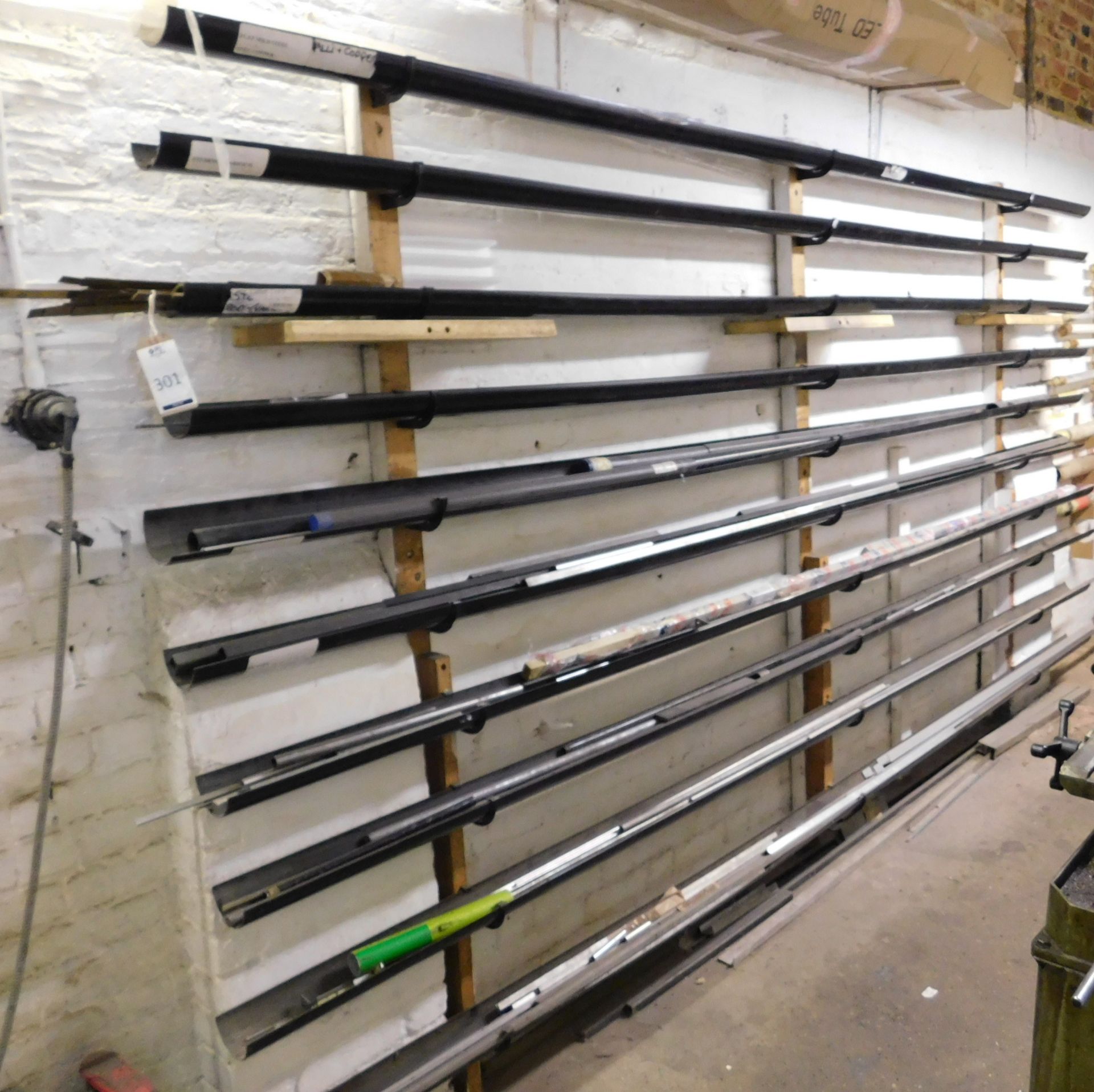 Quantity of Steel & Brass Off-Cuts (Located Bethnal Green – Please see General Notes for More