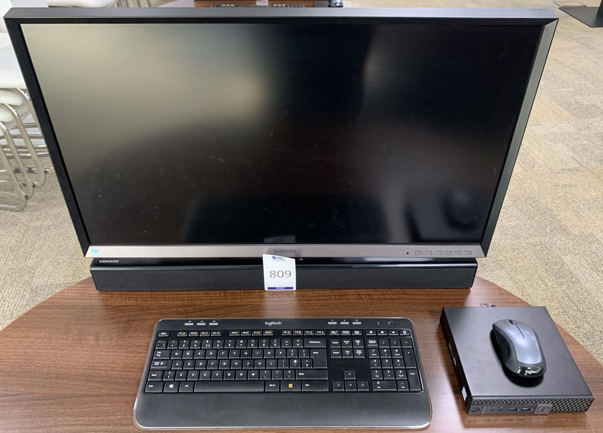 Media Suite Comprising: Samsung S32D85OT 32” Monitor & Stand; Samsung HW-J250 Sound Bar; Dell