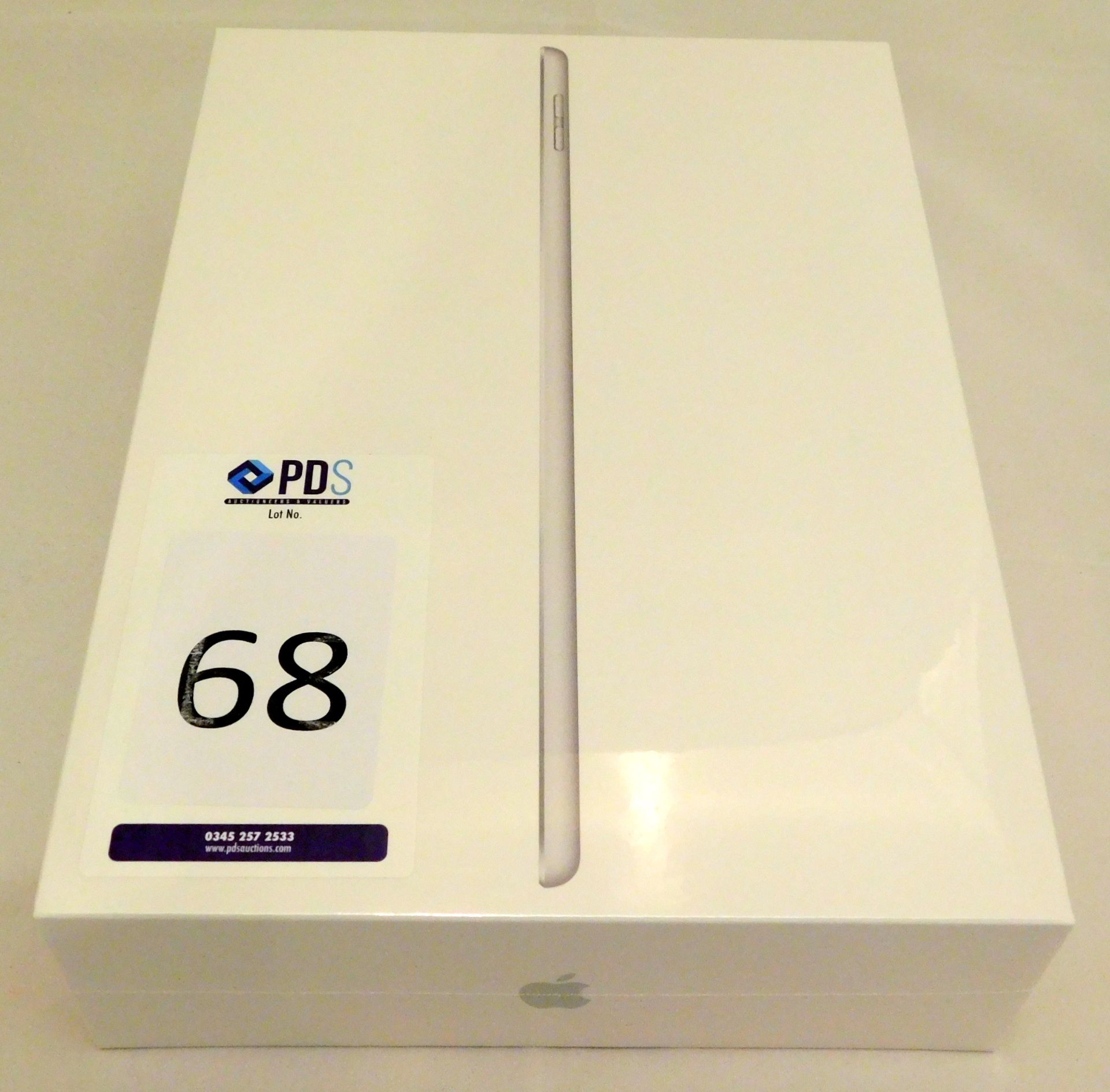 Apple A2197 iPad, 7th Gen, 32GB, Silver, Serial Number: DMPC80VBMF3N, (New in Sealed Box) (Located