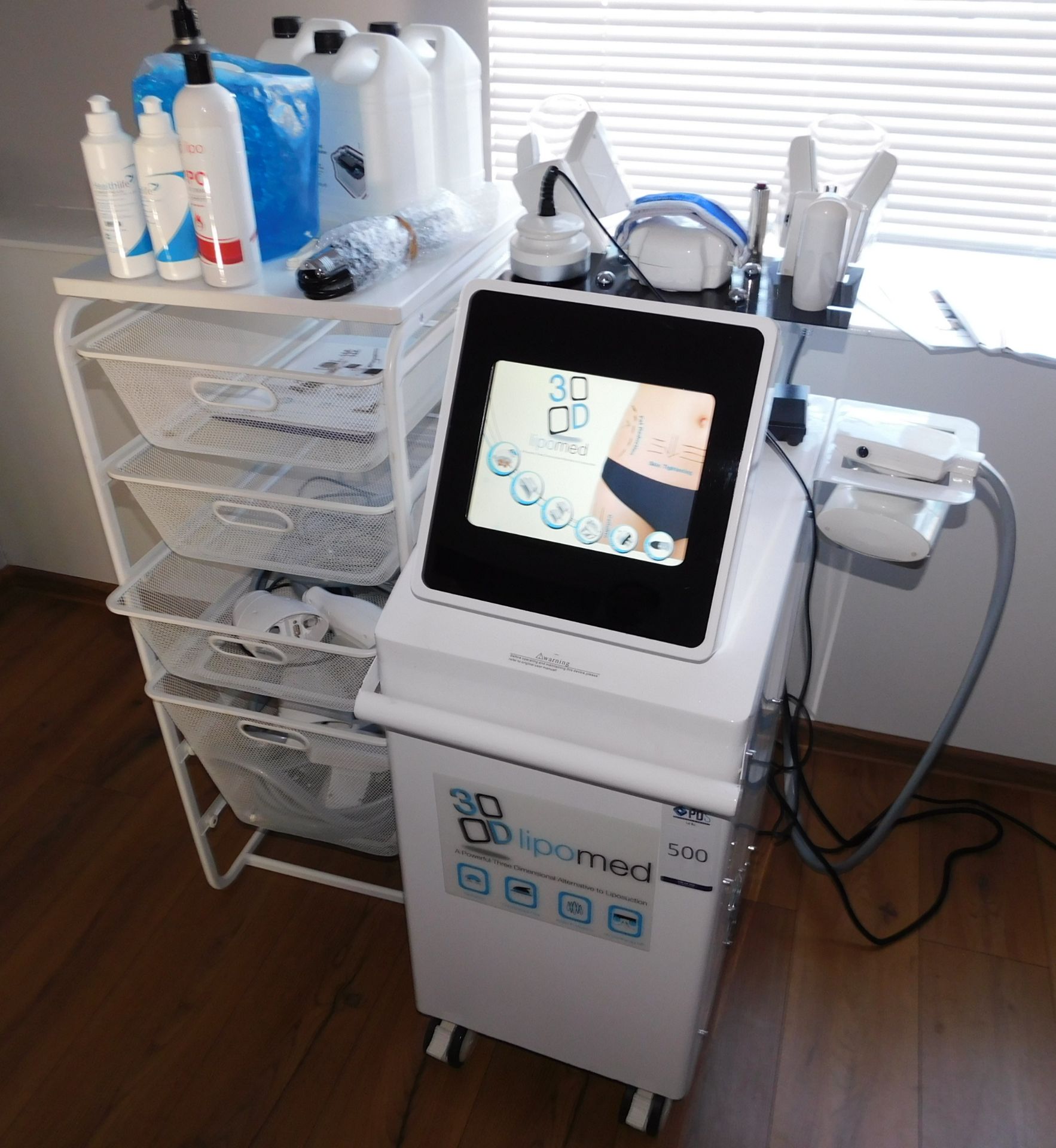 3D Lipo Med + Non-Surgical Treatment Device (2015) & Trolley of Assorted Accessories & - Image 2 of 12