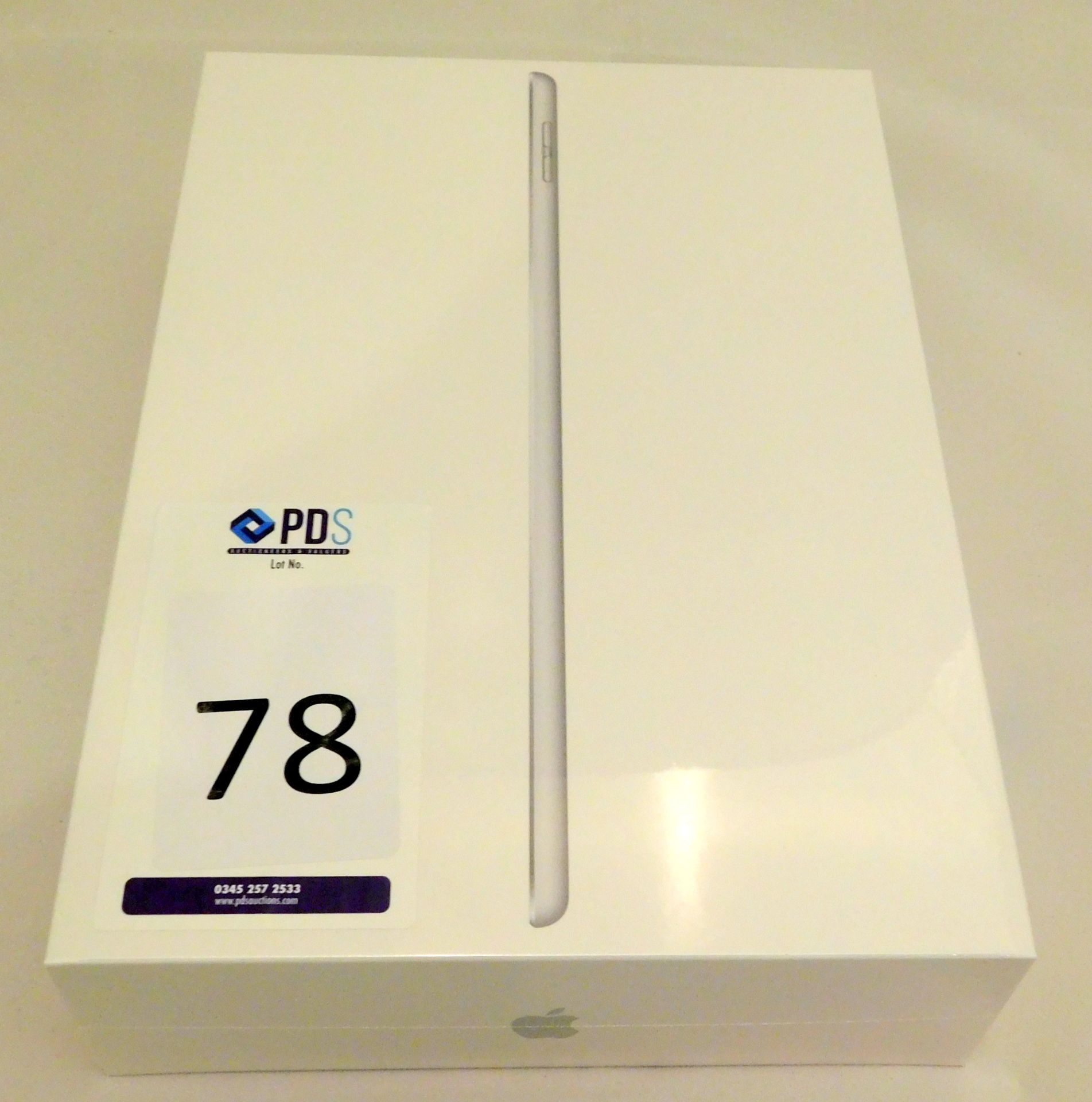 Apple A2197 iPad, 7th Gen, 32GB, Silver, Serial Number: DMPC80V5MF3N, (New in Sealed Box) (Located