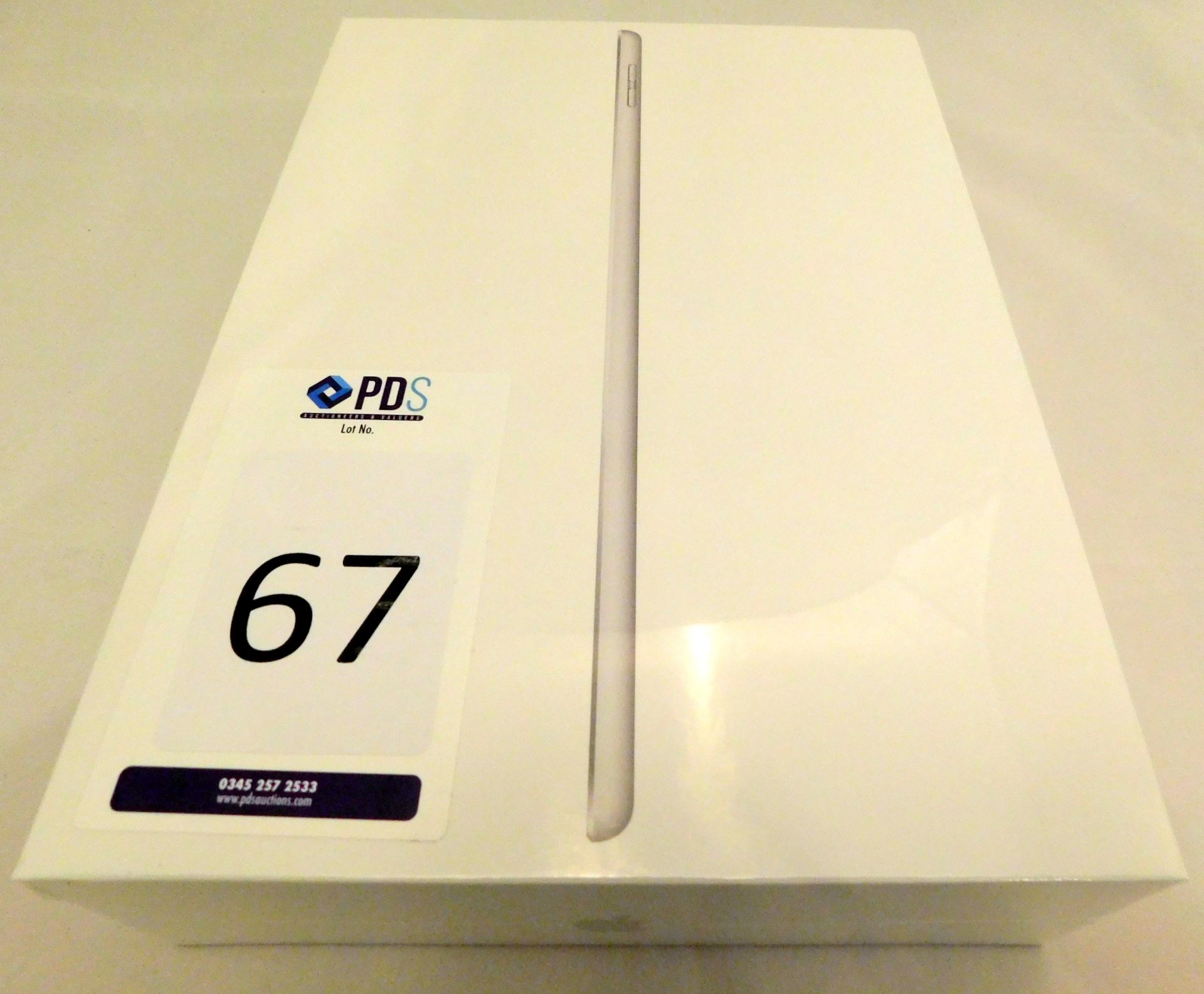 Apple A2197 iPad, 7th Gen, 32GB, Silver, Serial Number: DMPC80TKMF3N, (New in Sealed Box) (Located