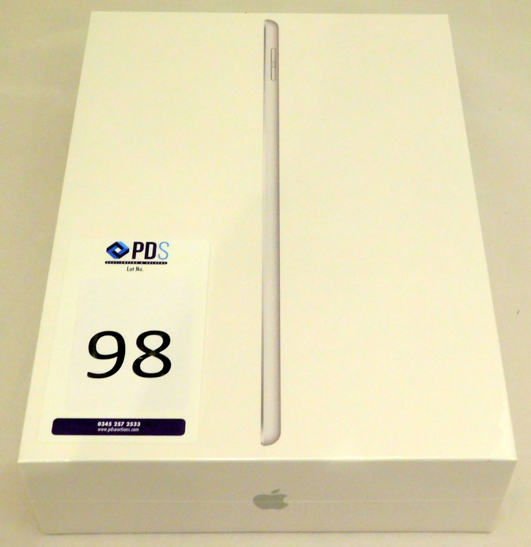 Apple A2197 iPad, 7th Gen, 32GB, Silver, Serial Number: DMPC8106MF3N, (New in Sealed Box) (Located