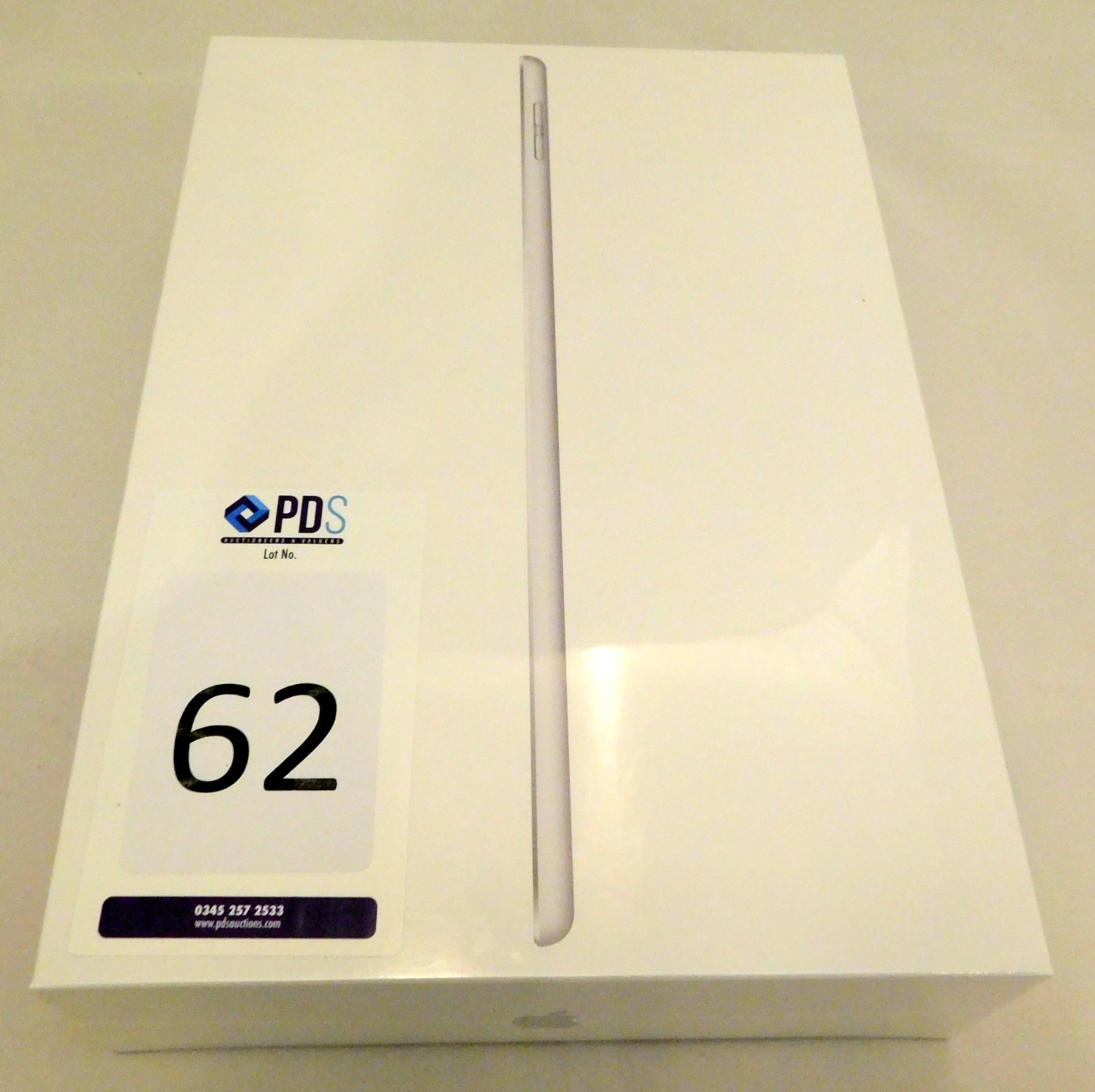 Apple A2197 iPad, 7th Gen, 32GB, Silver, Serial Number: DMPC810DMF3N, (New in Sealed Box) (Located