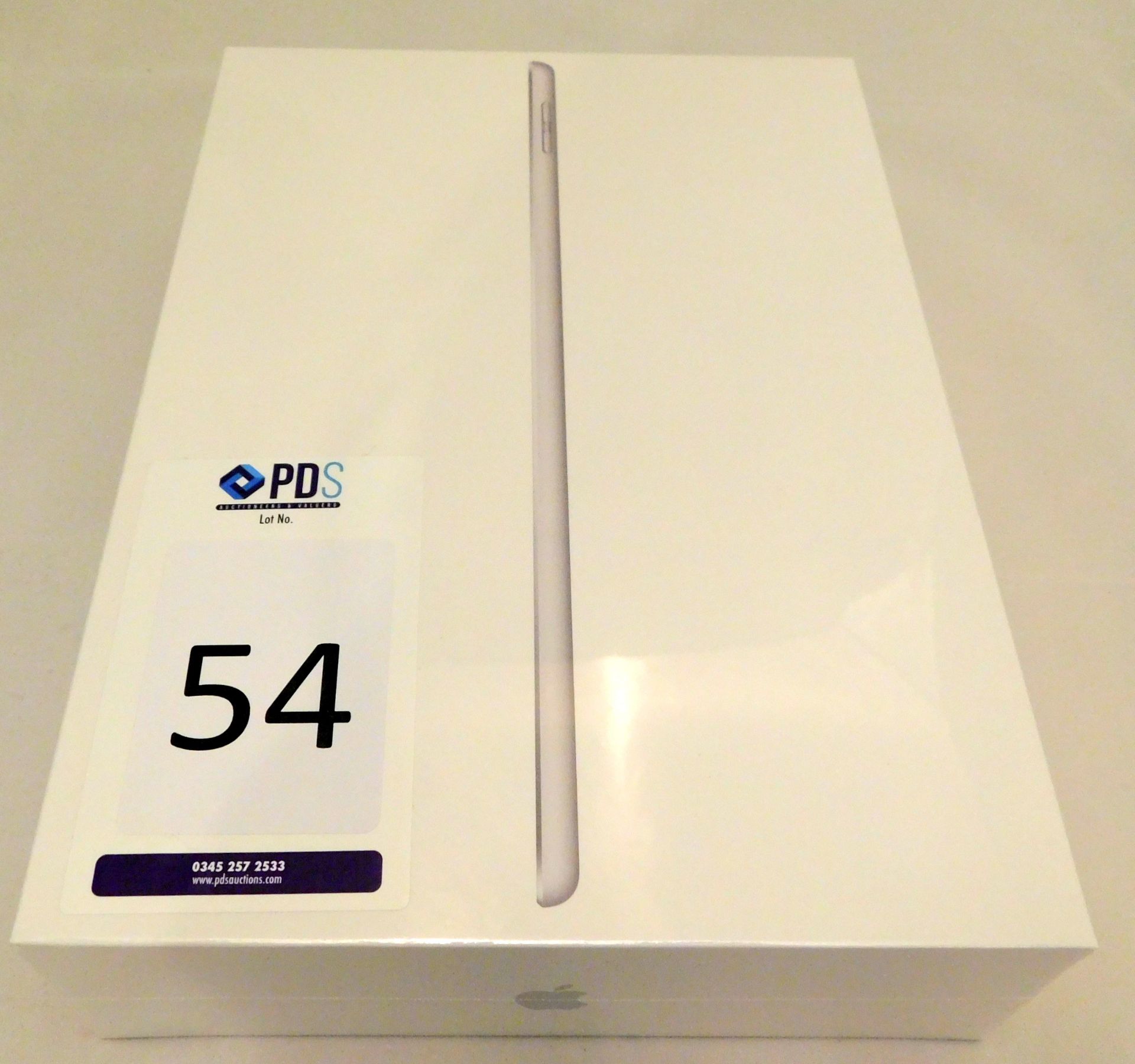 Apple A2197 iPad, 7th Gen, 32GB, Silver, Serial Number: DMPC80UEMF3N, (New in Sealed Box) (Located